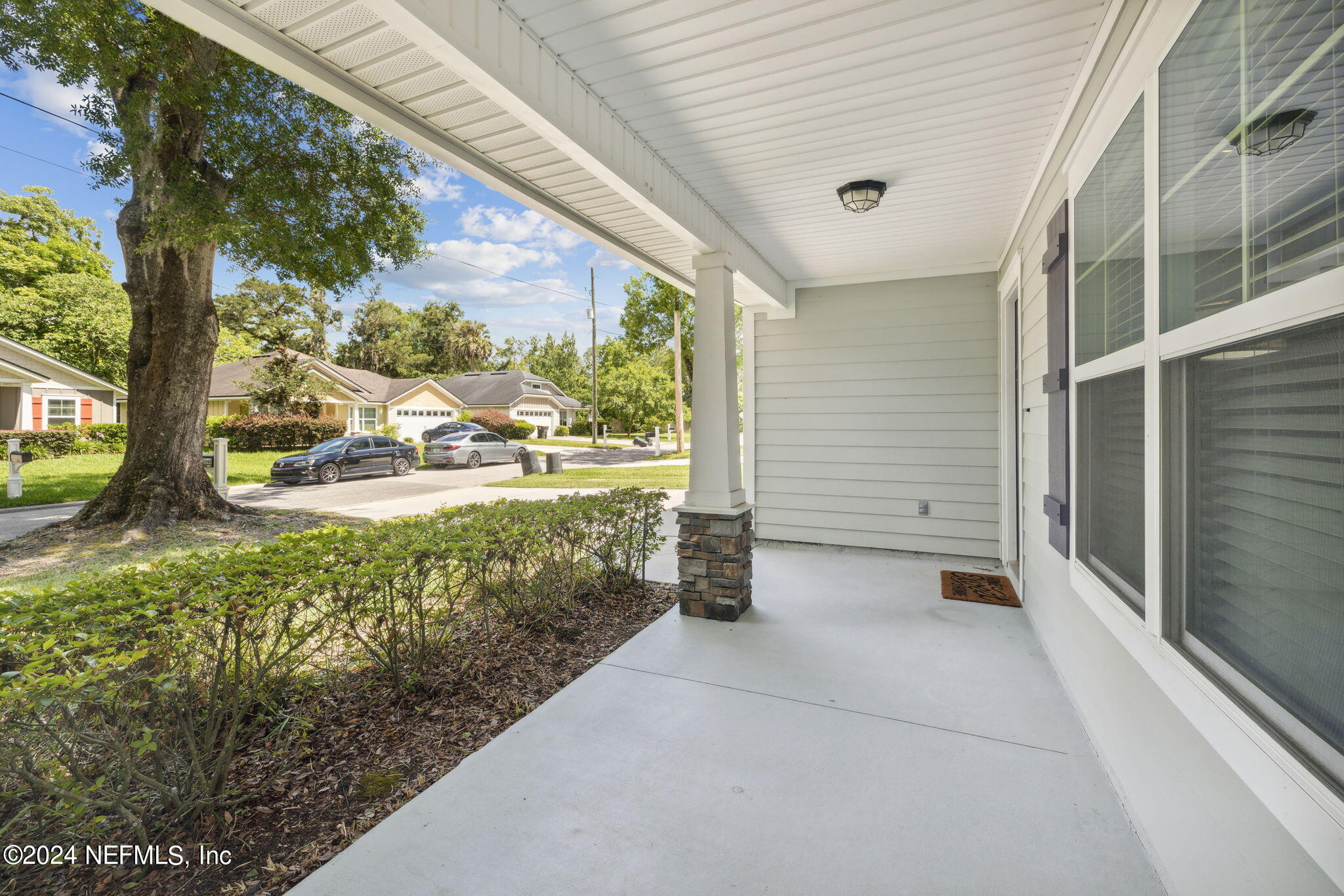 1260 GLEN LAURA Road