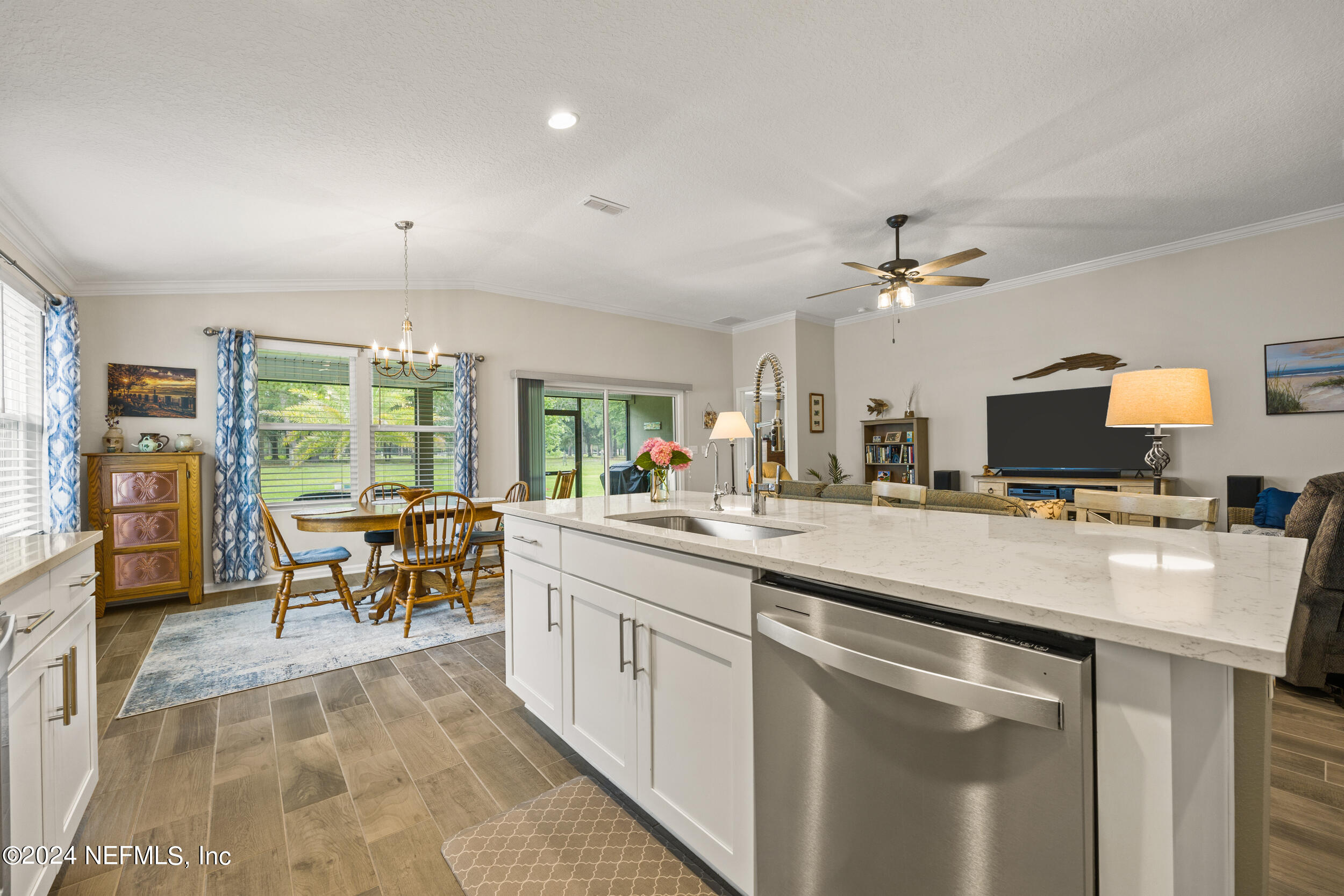 4351 GREEN RIVER Place