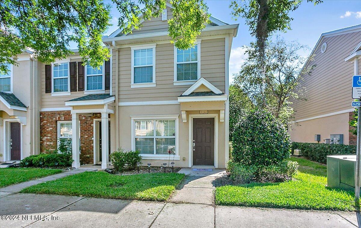 8144 SUMMERSIDE Circle
