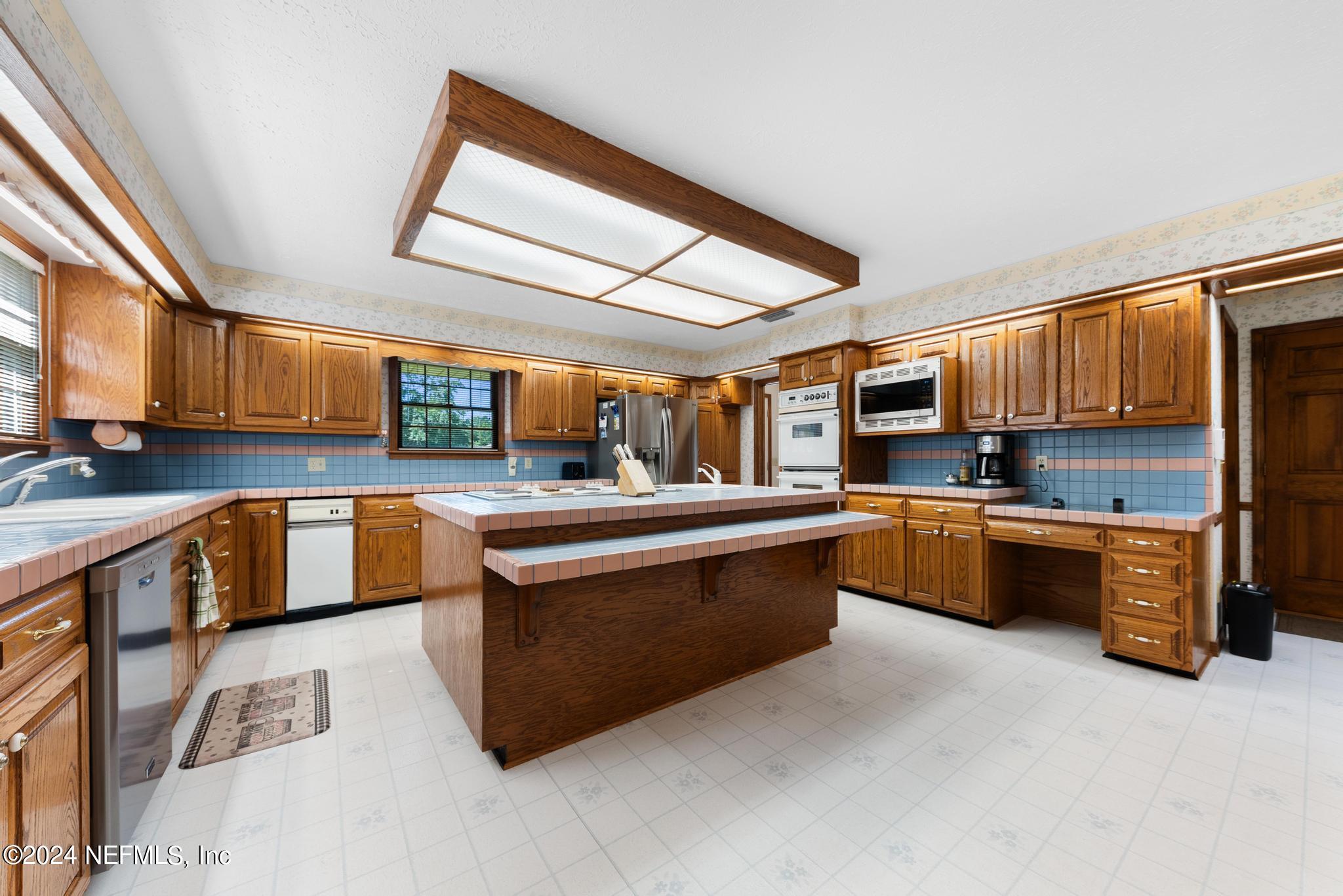 8831 QUAIL ROOST Court