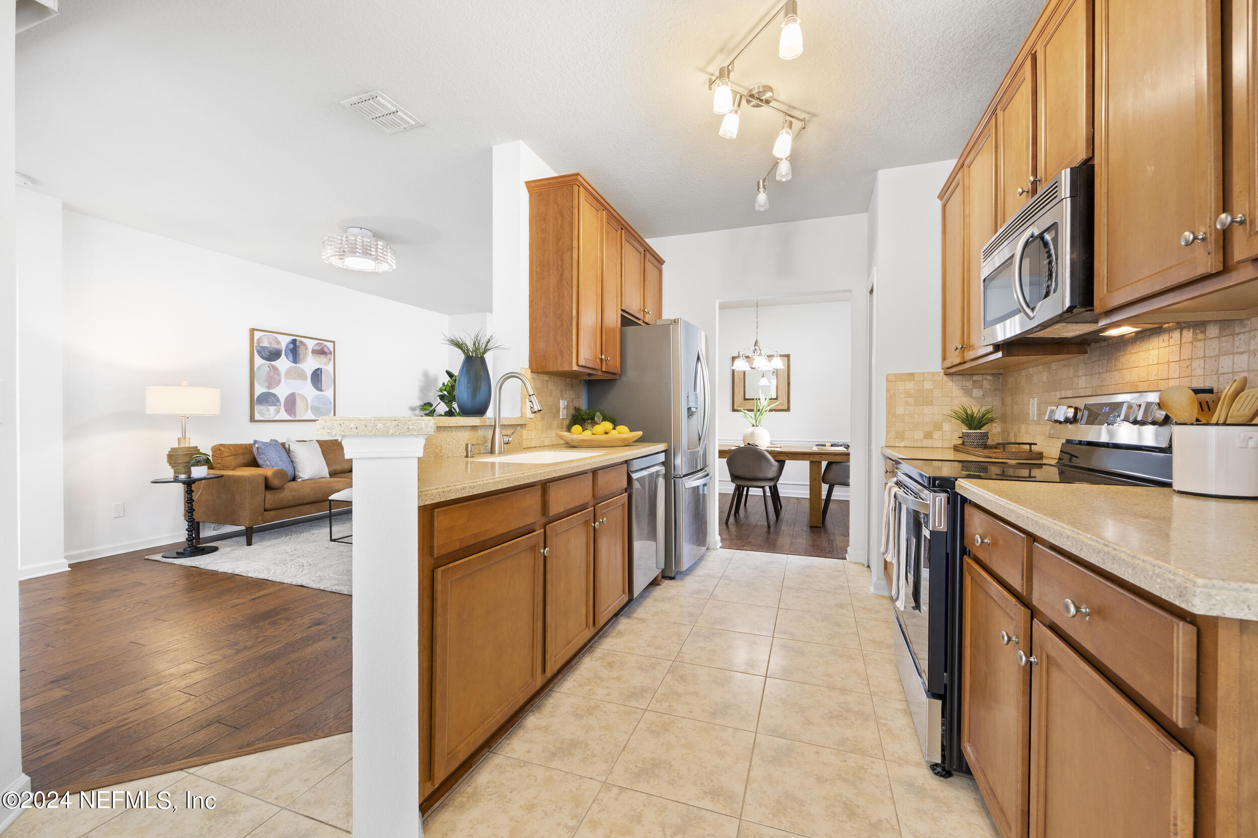 8709 LITTLE SWIFT Circle, 24B