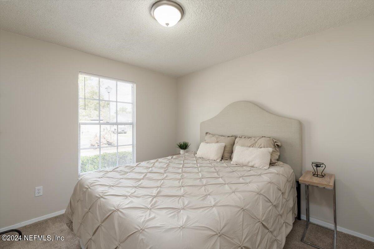 2574 SPRING LAKE Road W