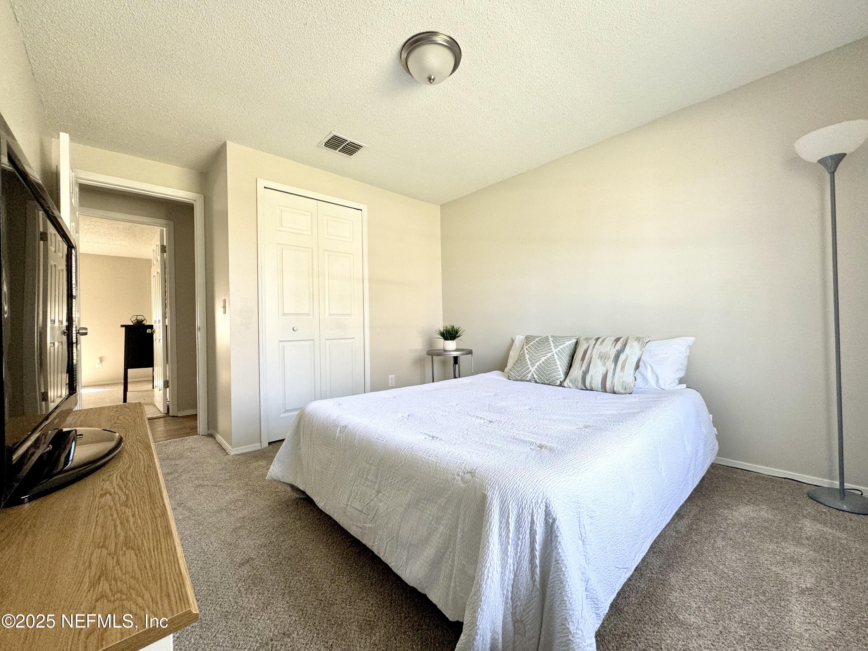 2574 SPRING LAKE Road W