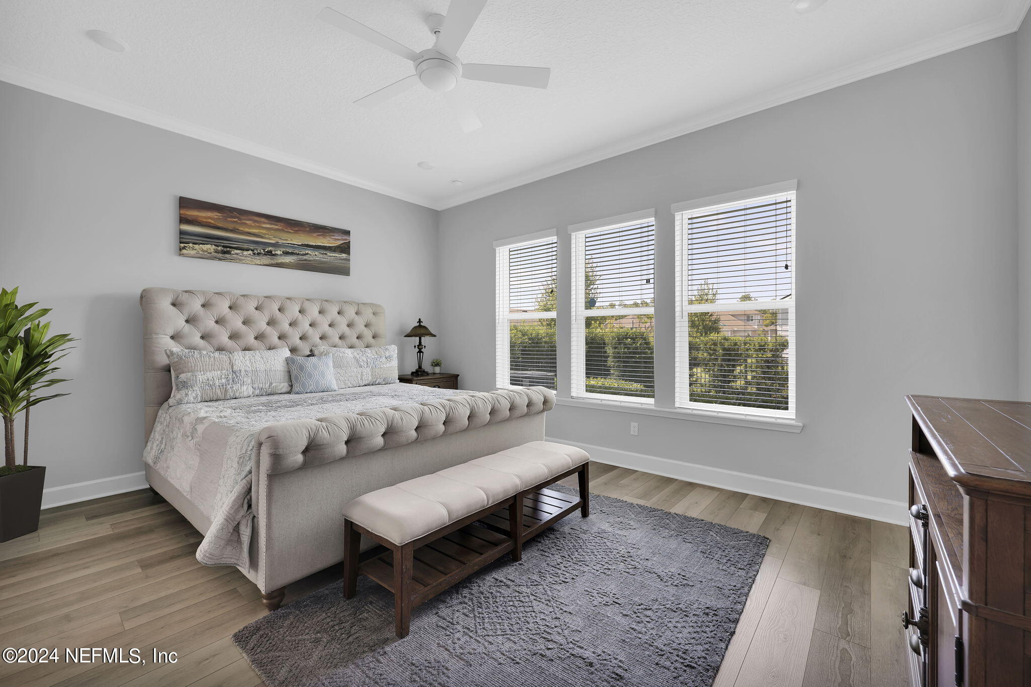 25 AUTUMN KNOLL Court