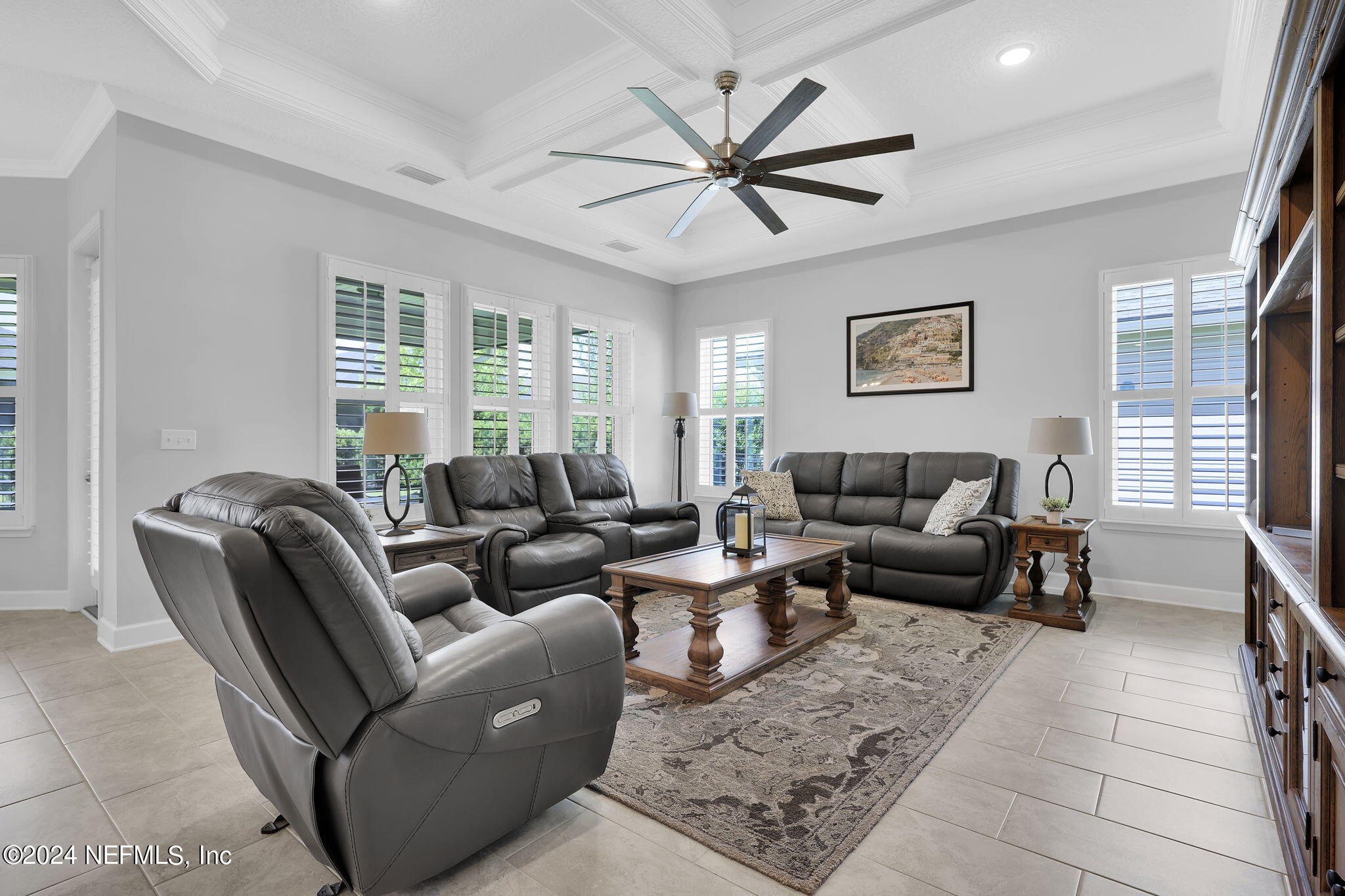 25 AUTUMN KNOLL Court