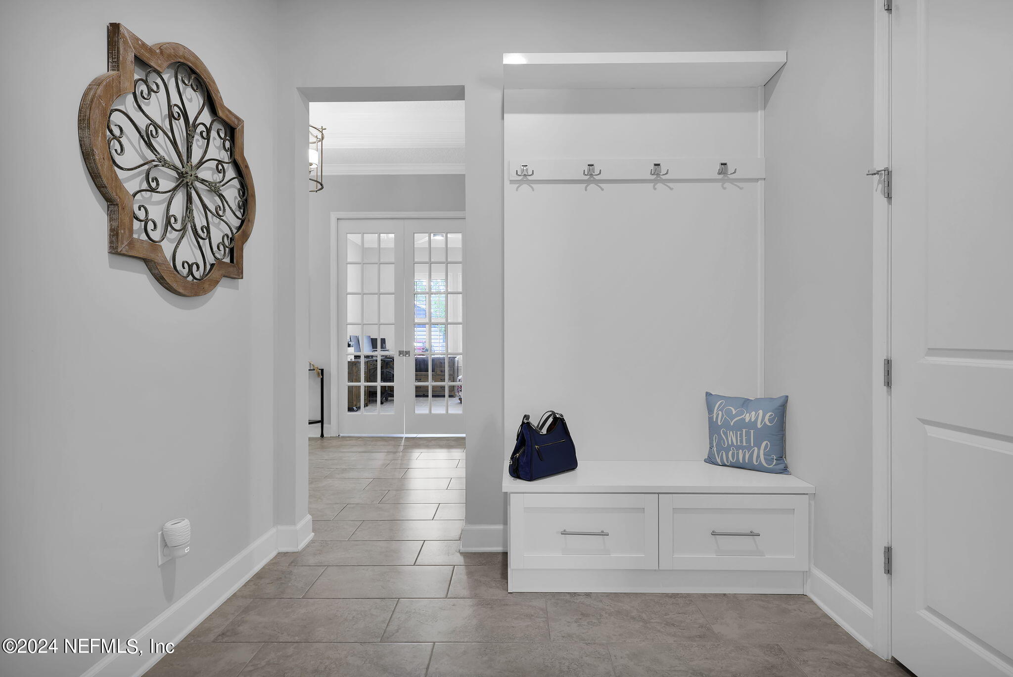 25 AUTUMN KNOLL Court