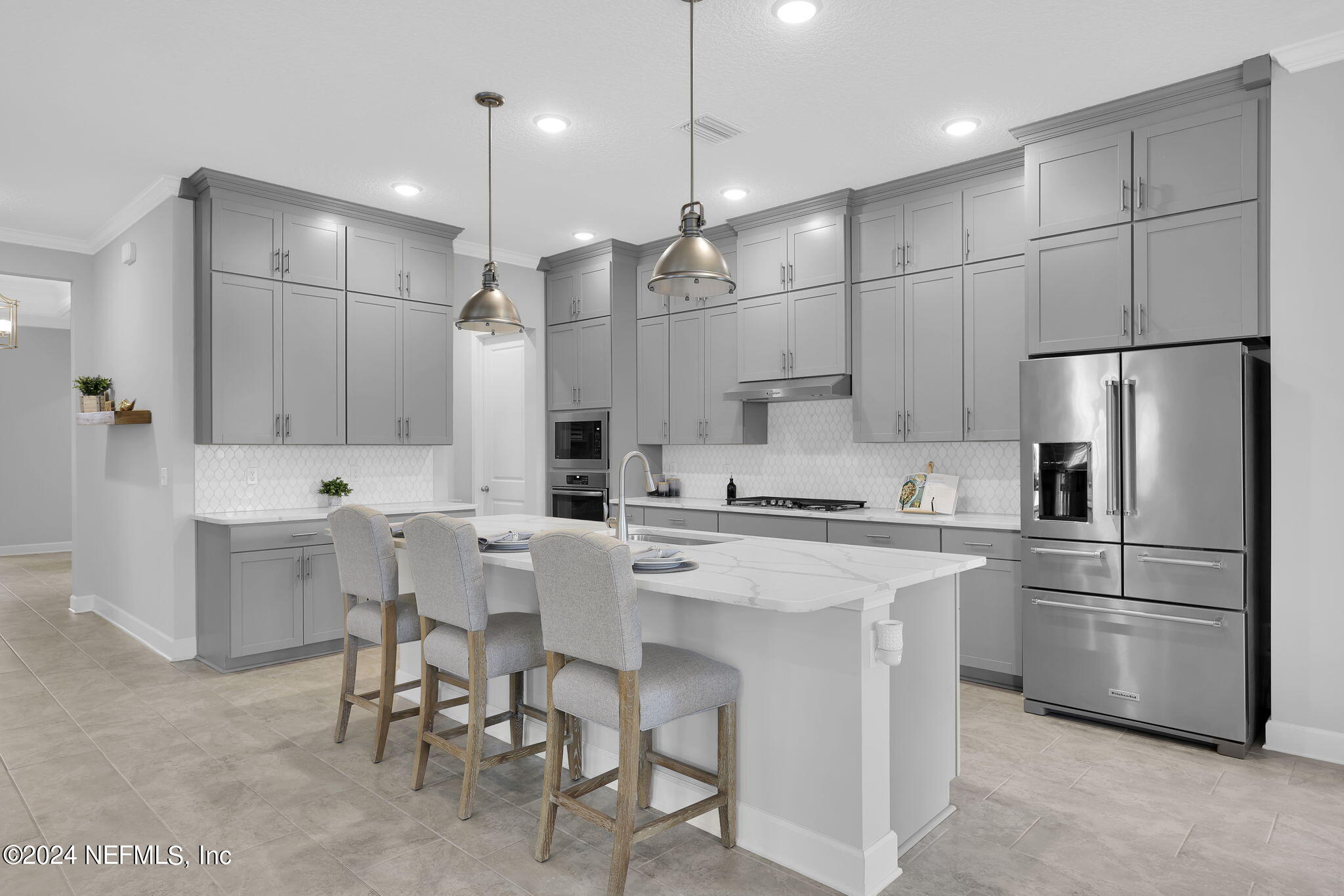 25 AUTUMN KNOLL Court