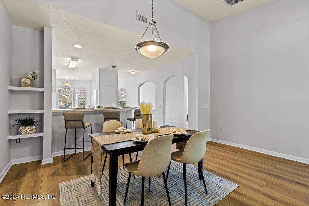 3750 SILVER BLUFF Boulevard, 205