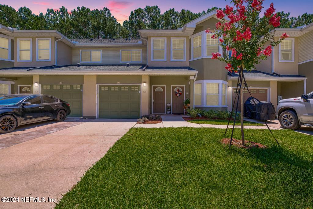 3750 SILVER BLUFF Boulevard, 205