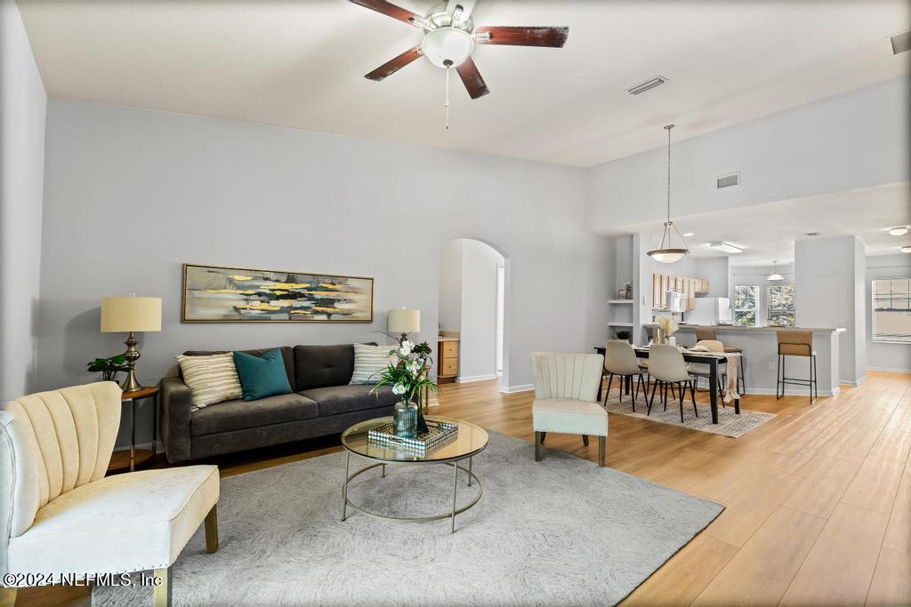 3750 SILVER BLUFF Boulevard, 205