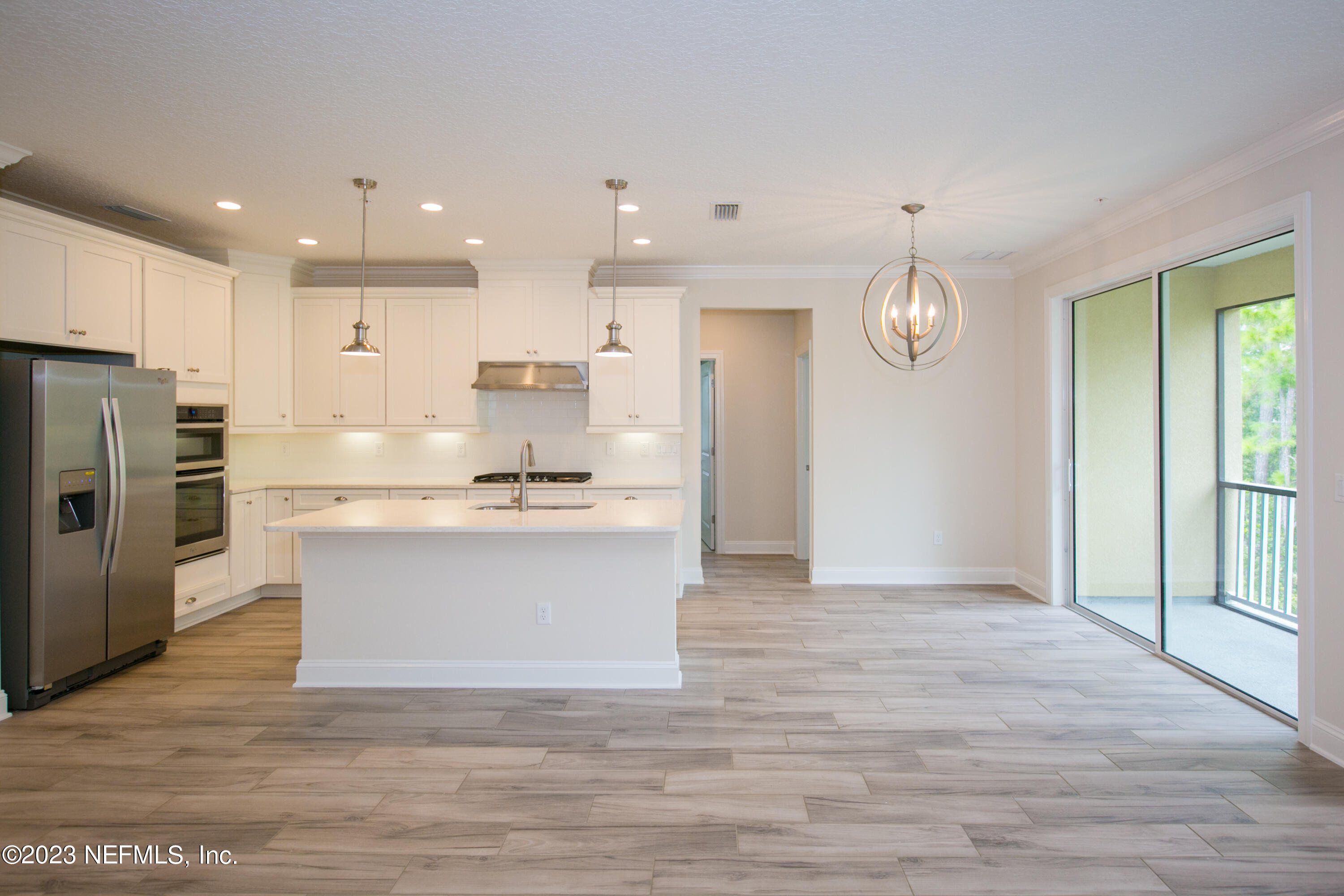 136 OYSTER BAY Way, #905