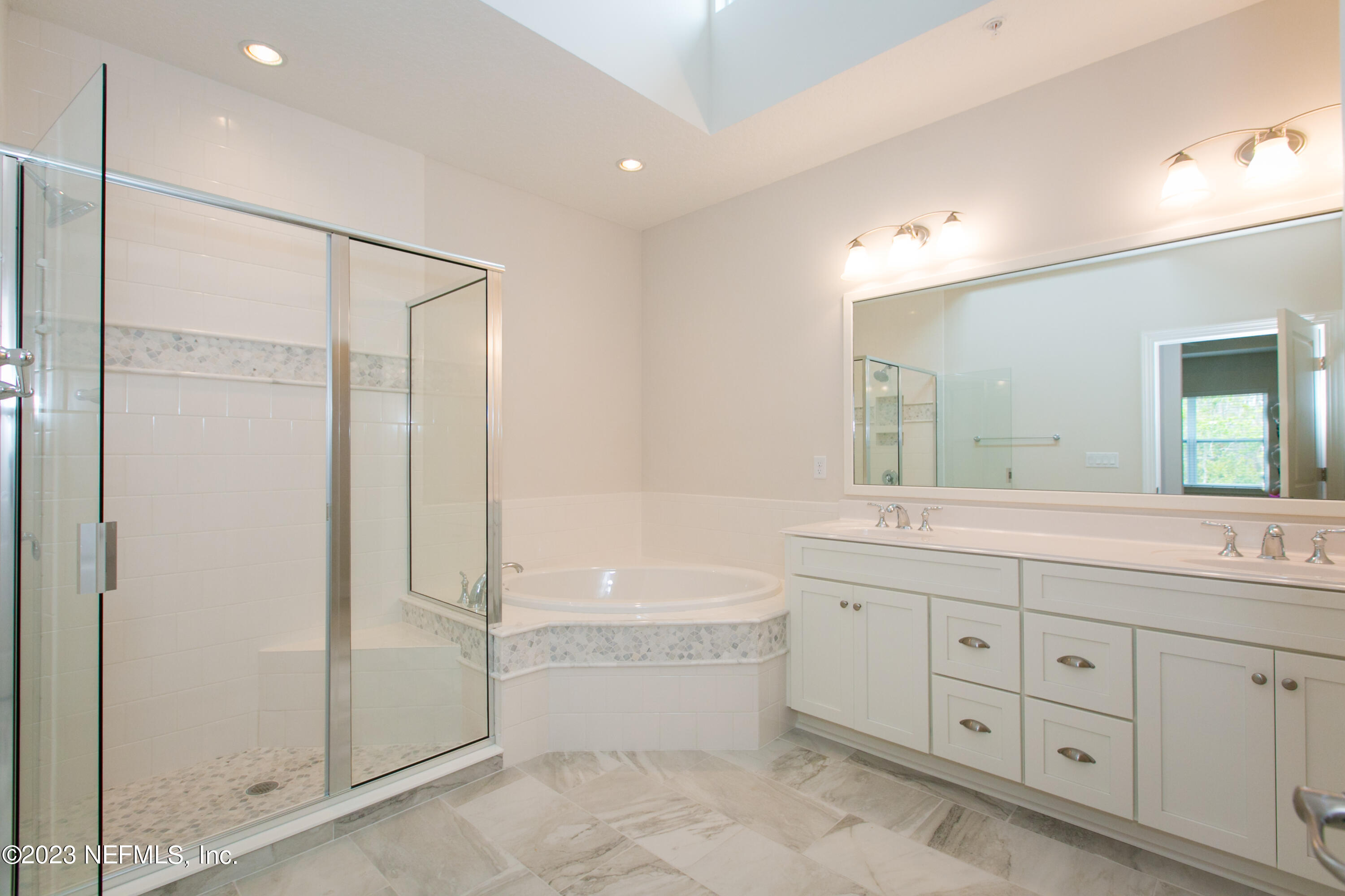 136 OYSTER BAY Way, #905