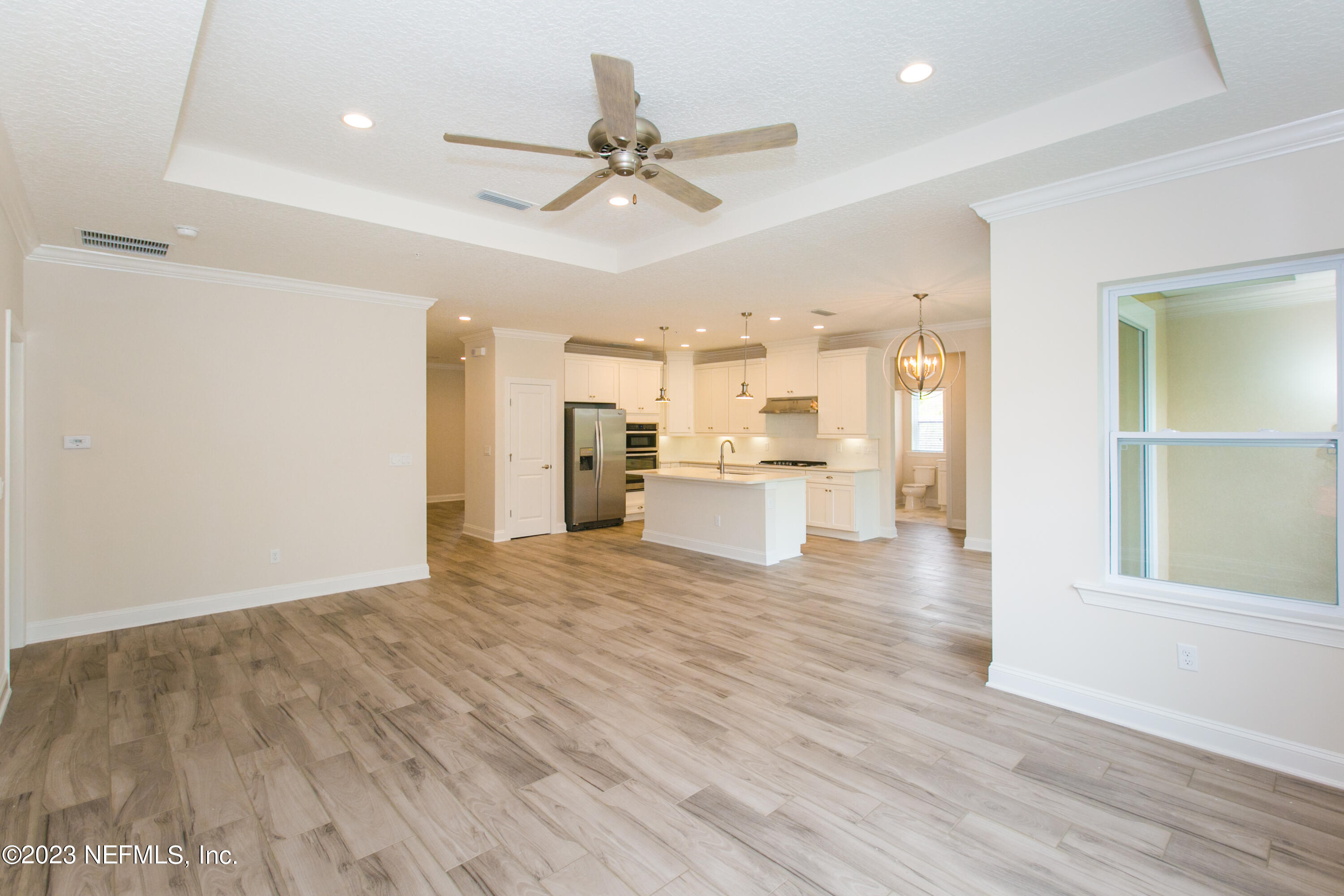 136 OYSTER BAY Way, #905