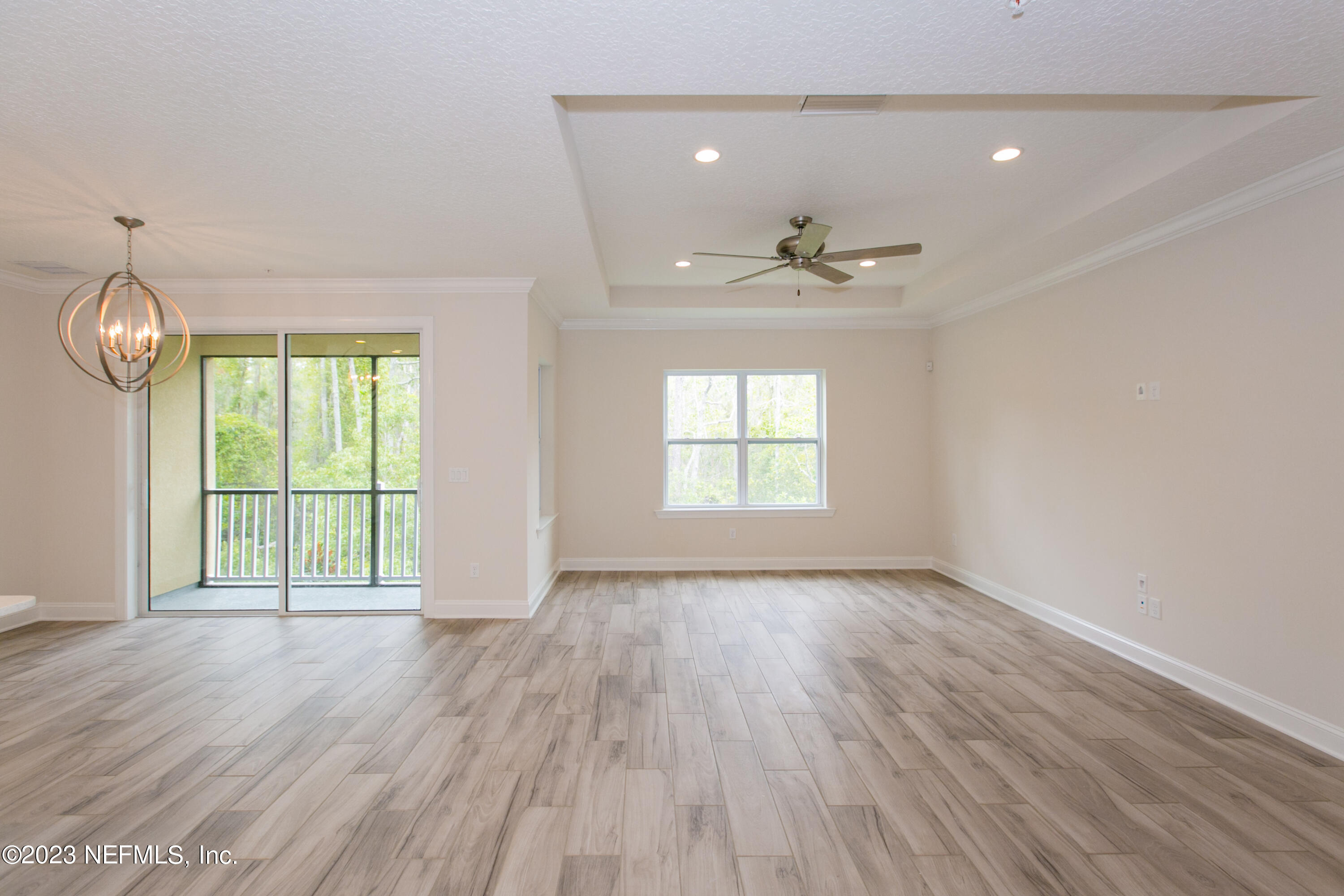 136 OYSTER BAY Way, #905