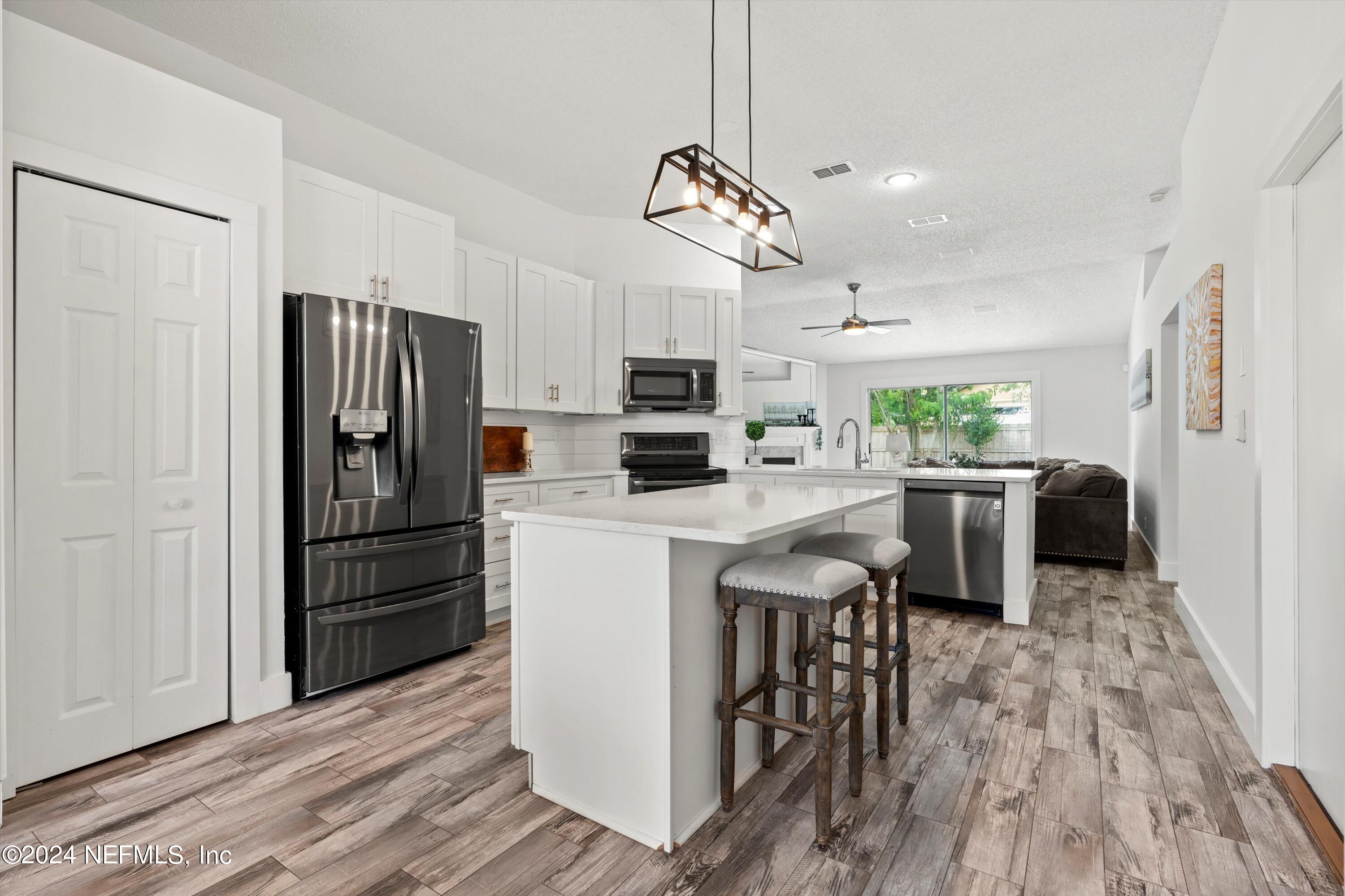 731 PORT WINE Lane