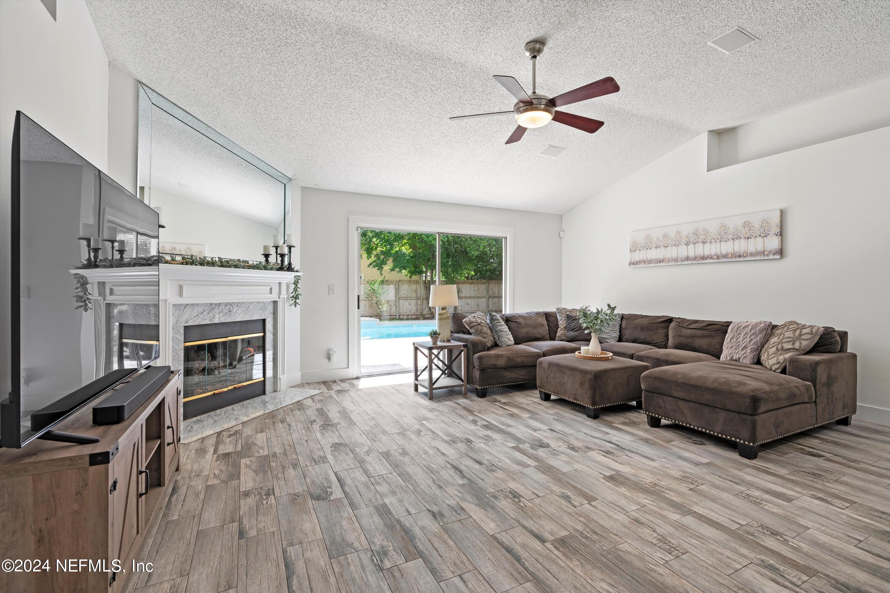 731 PORT WINE Lane