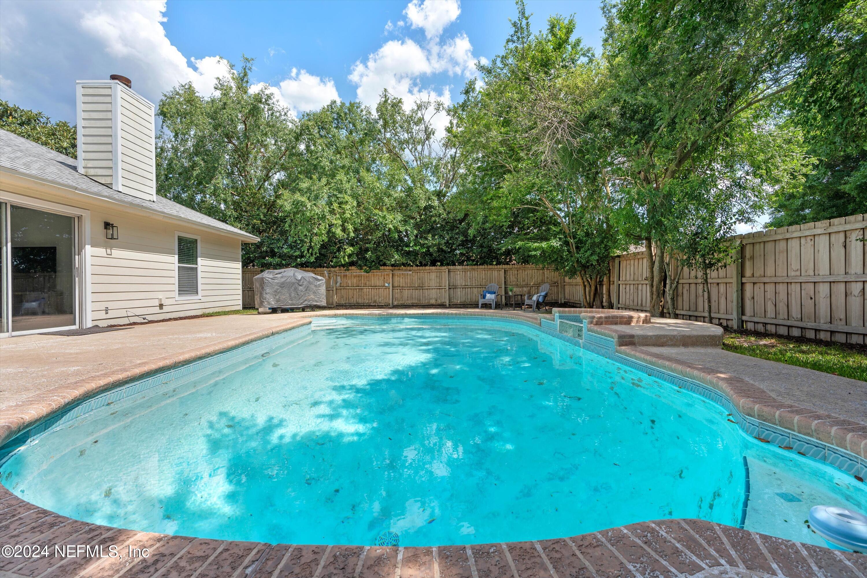 731 PORT WINE Lane
