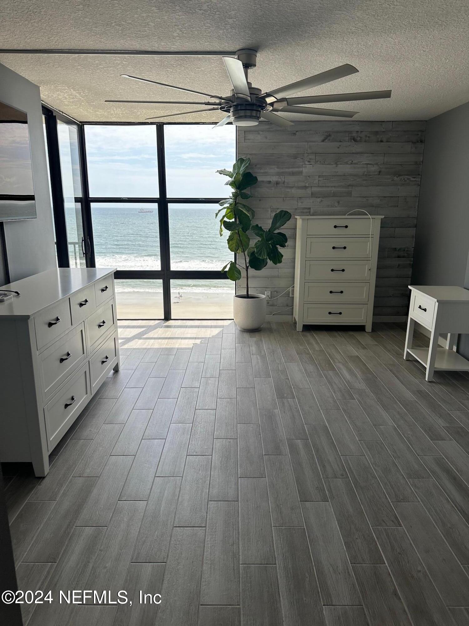 1301 1ST Street S, 1002