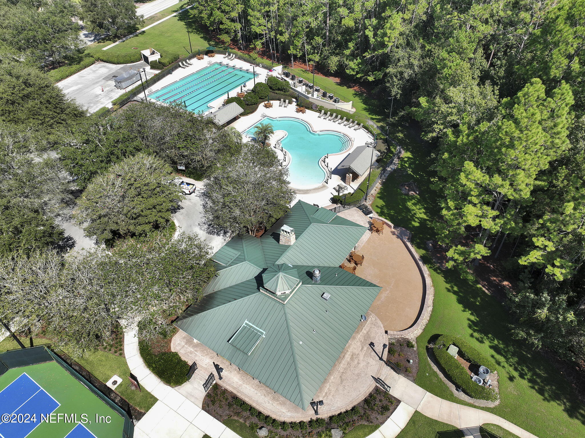 945 REGISTRY Boulevard, 311