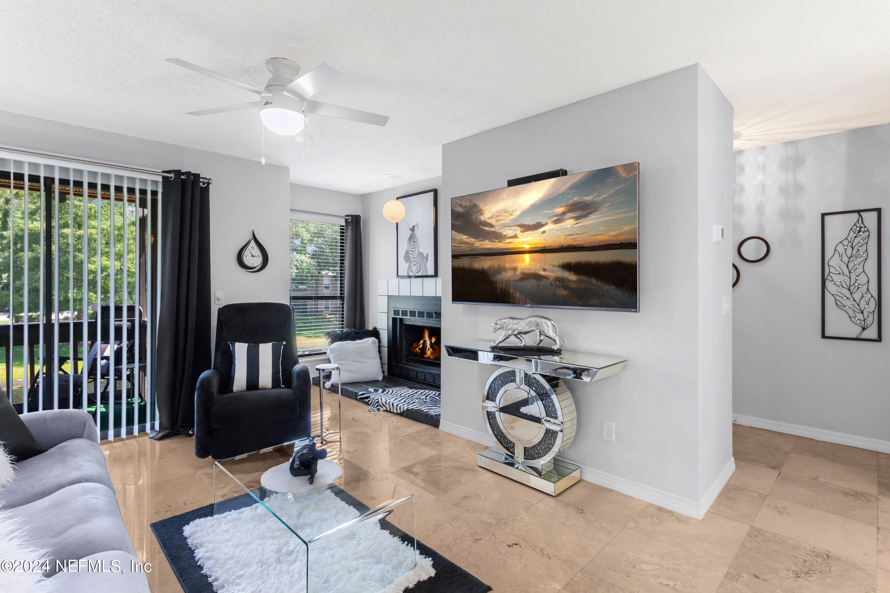 10200 BELLE RIVE Boulevard, 198