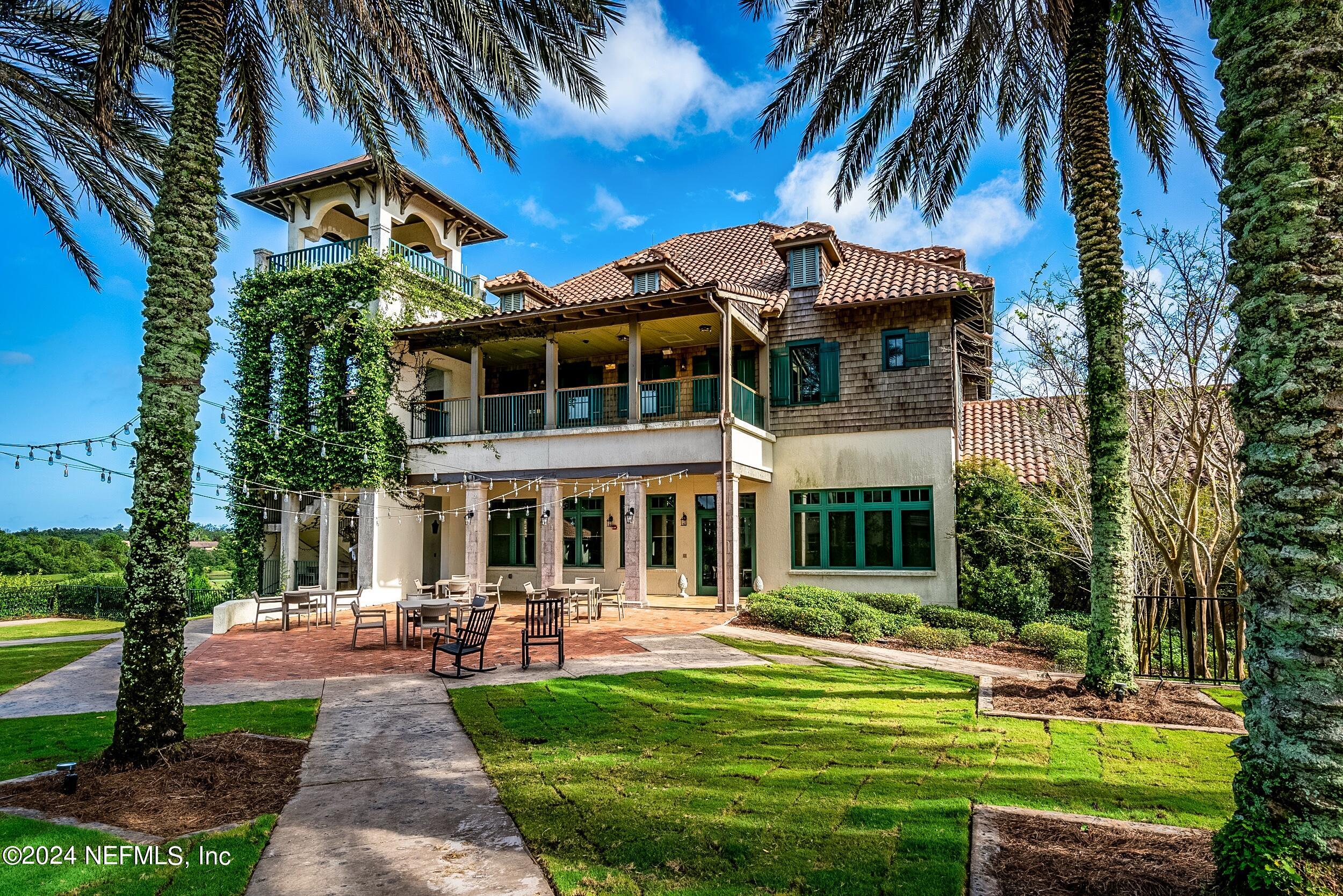 331 SOPHIA Terrace