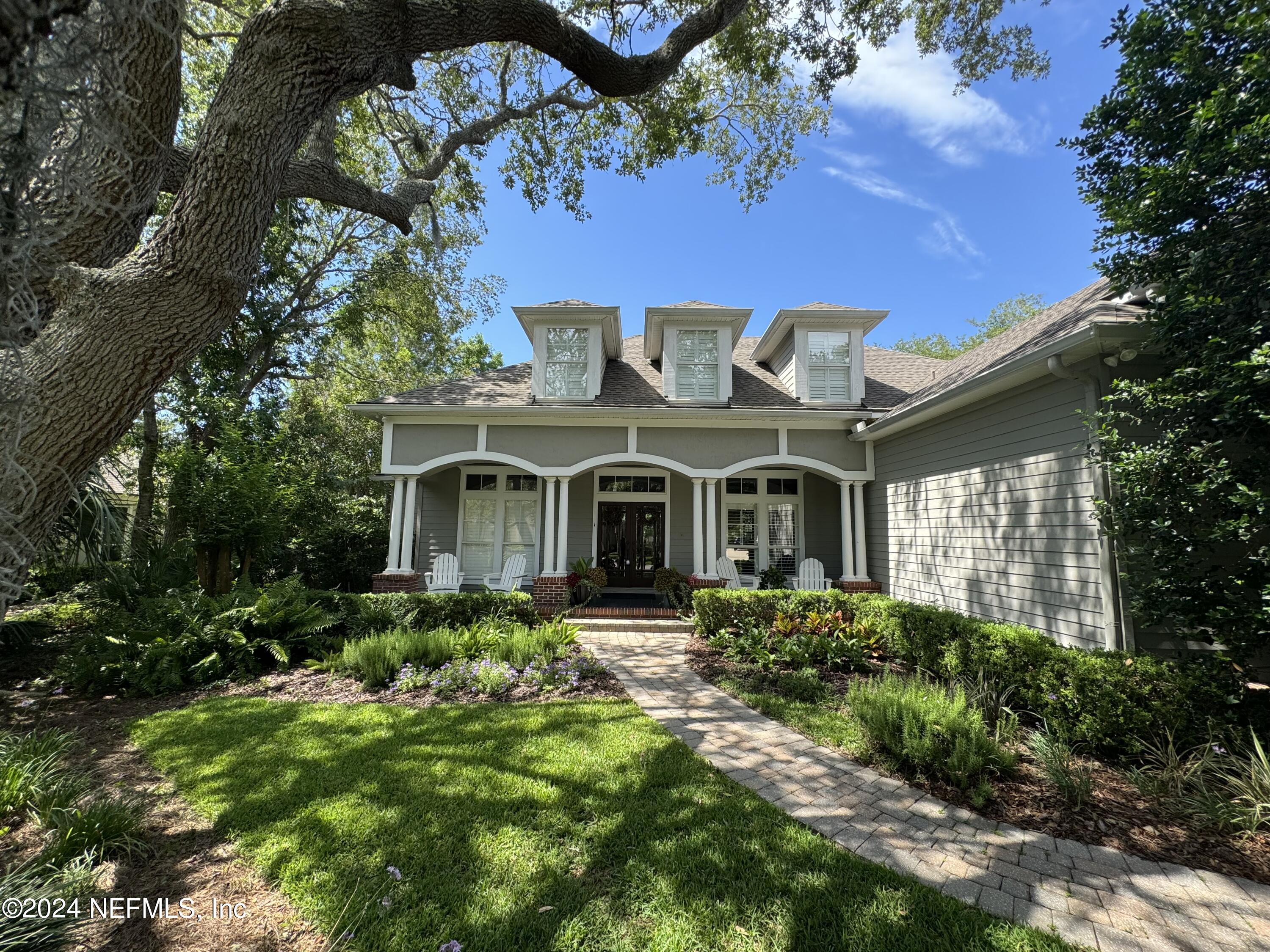 331 SOPHIA Terrace