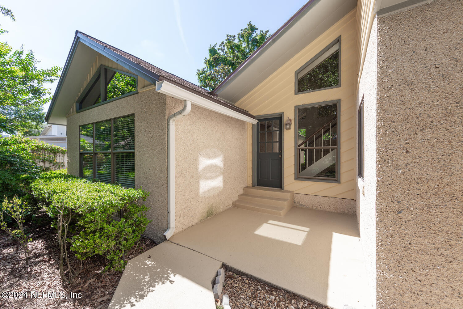 5923 SAXONY WOODS Lane