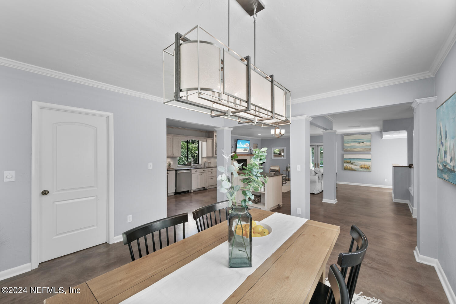 5923 SAXONY WOODS Lane