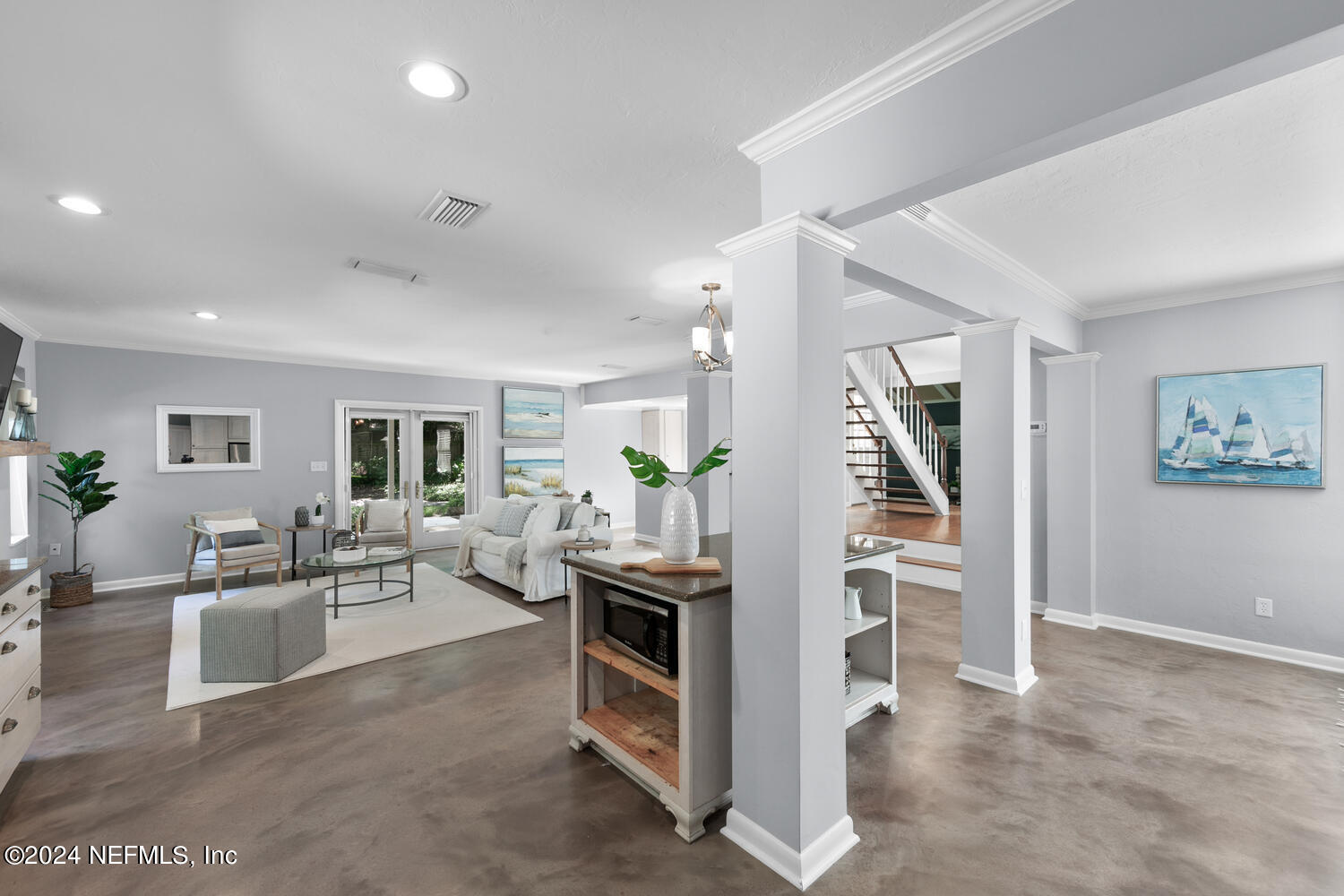 5923 SAXONY WOODS Lane