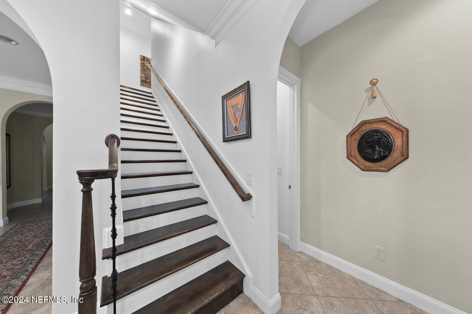 3806 VALVERDE Circle