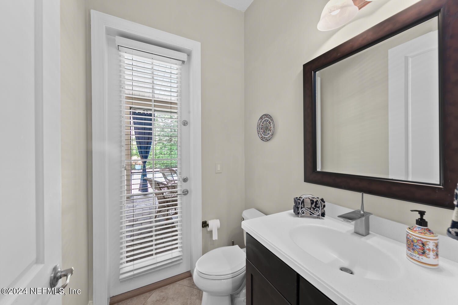 3806 VALVERDE Circle