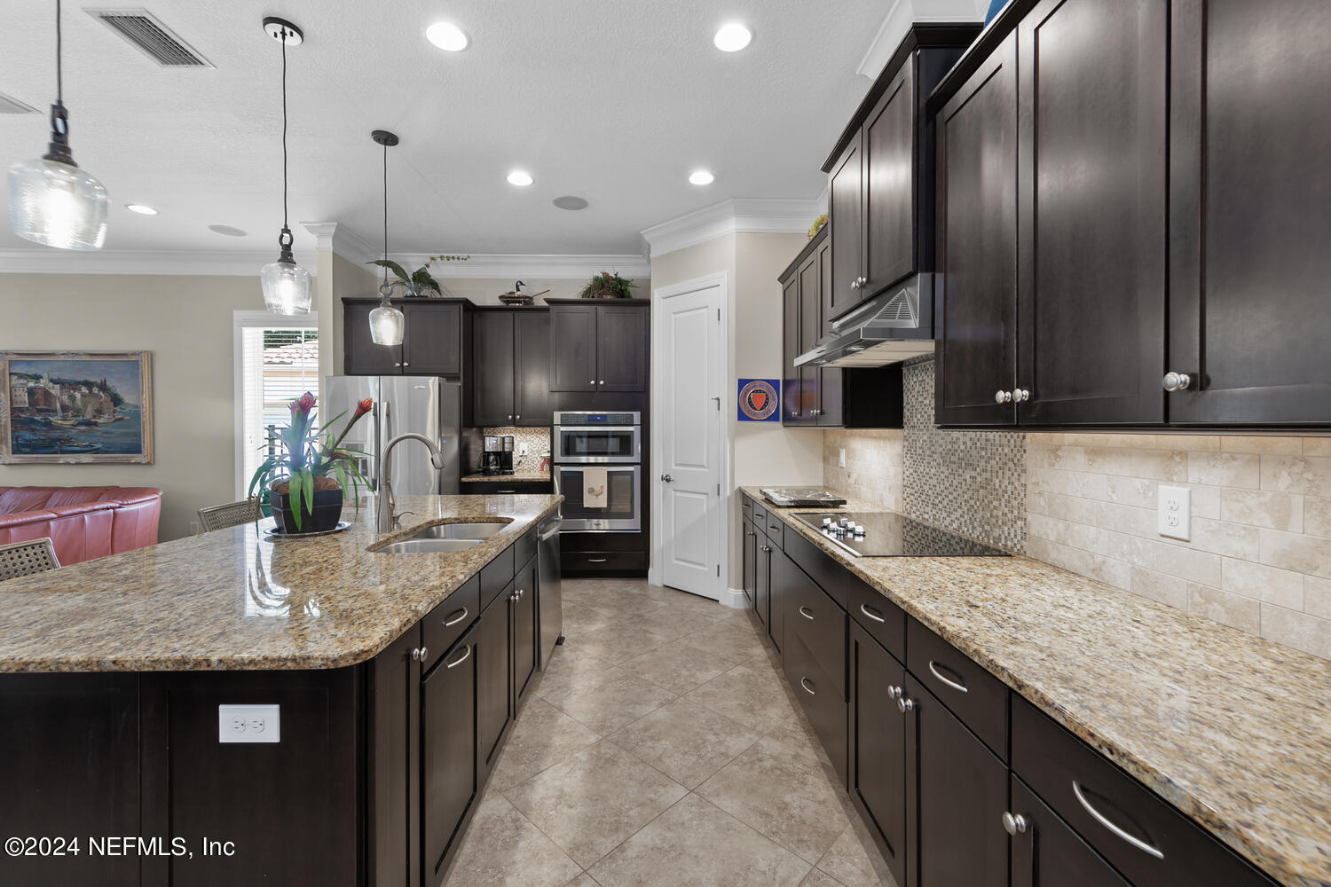 3806 VALVERDE Circle