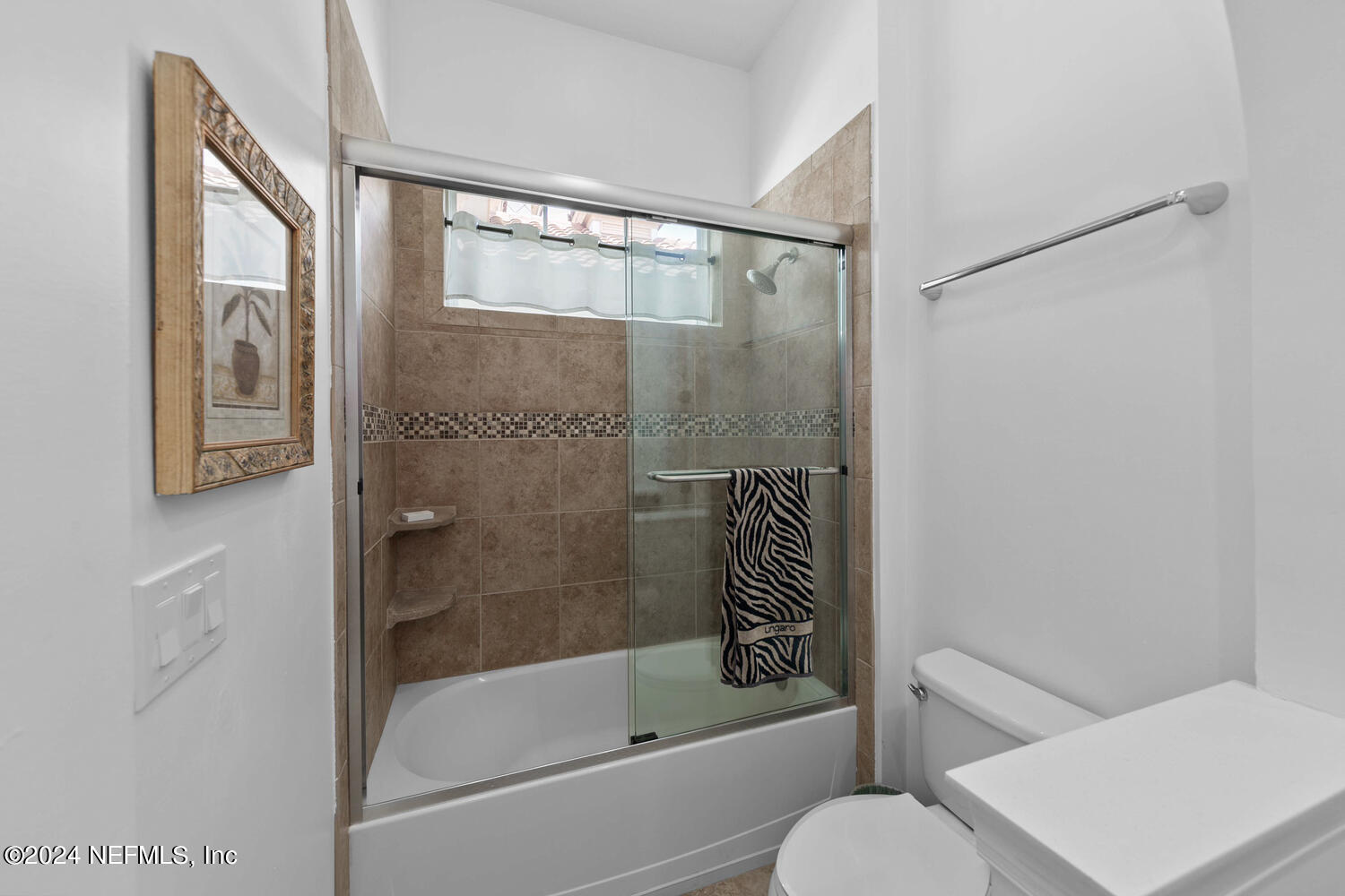 3806 VALVERDE Circle