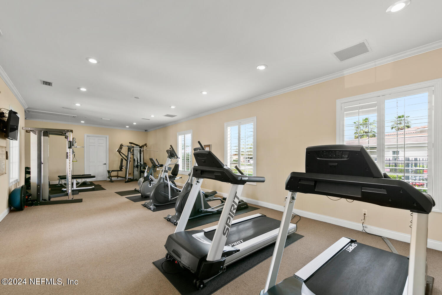 3806 VALVERDE Circle