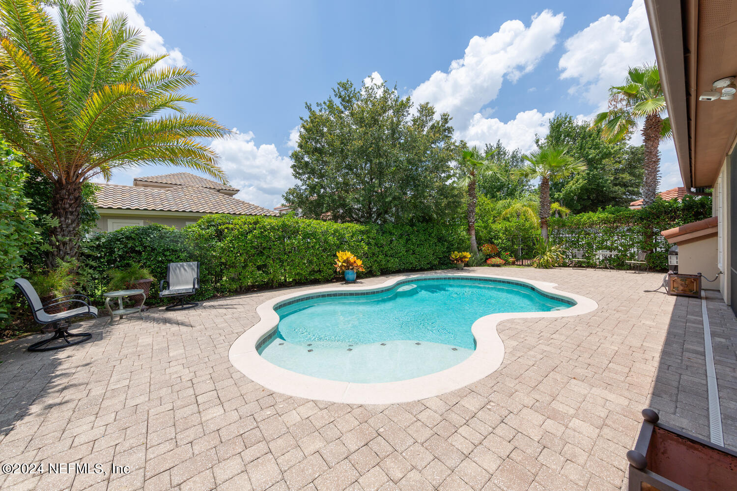 3806 VALVERDE Circle