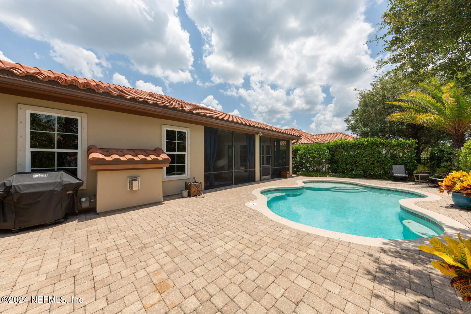 3806 VALVERDE Circle