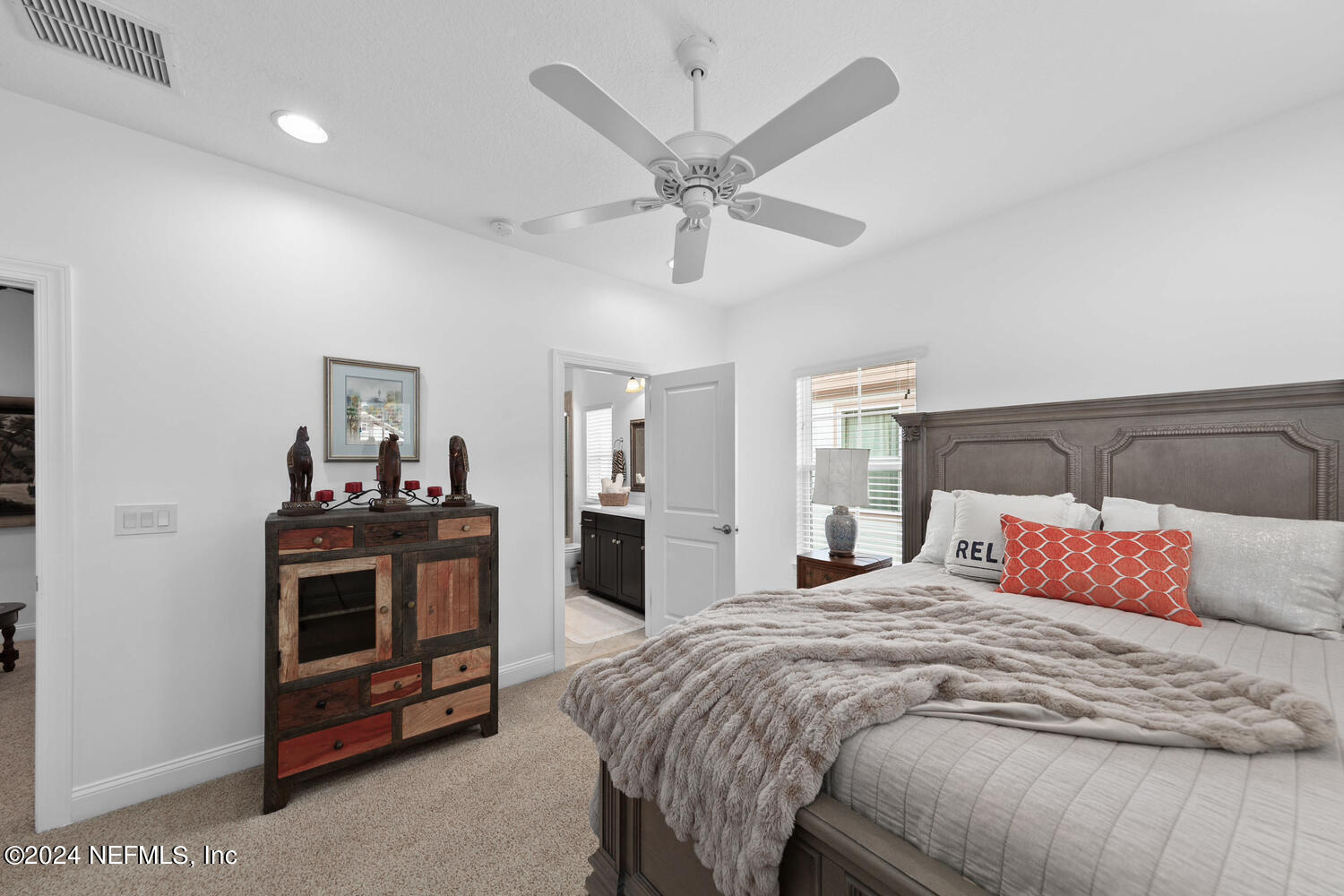 3806 VALVERDE Circle