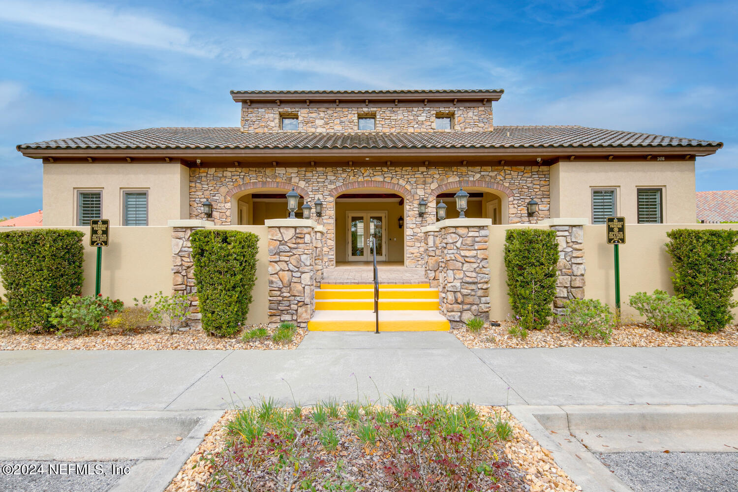 3806 VALVERDE Circle