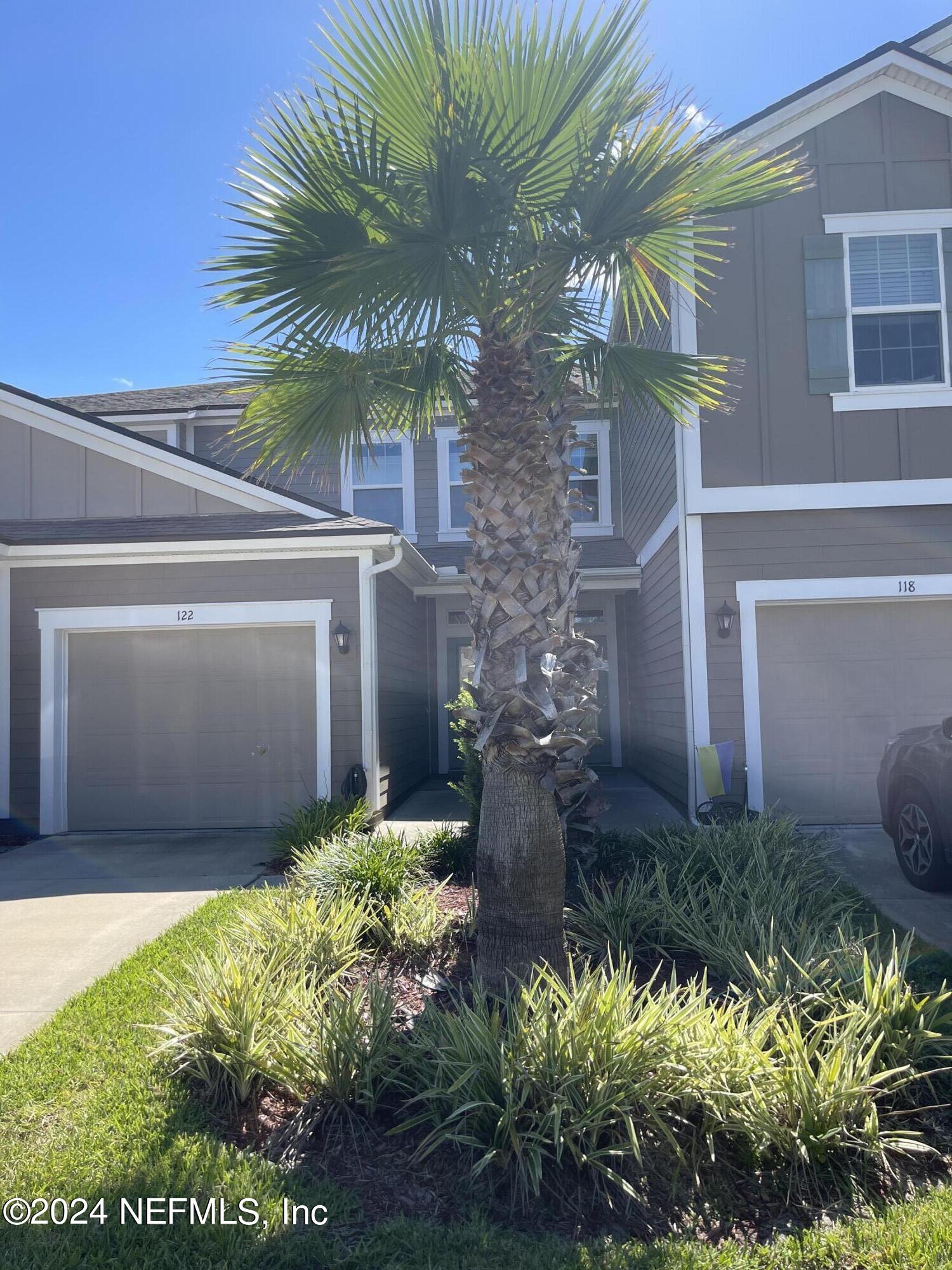 122 SERVIA Drive