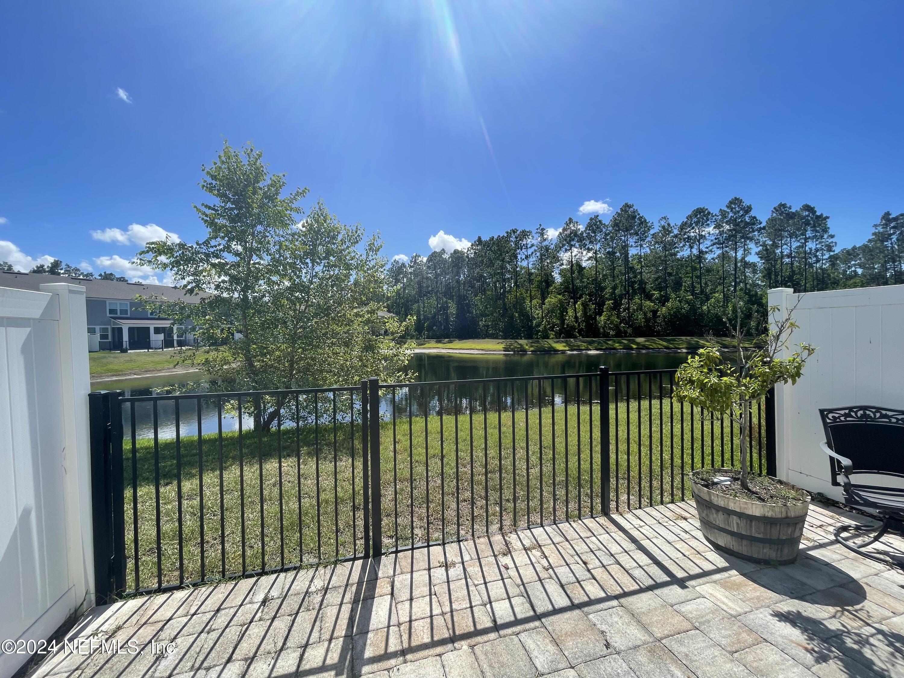 122 SERVIA Drive