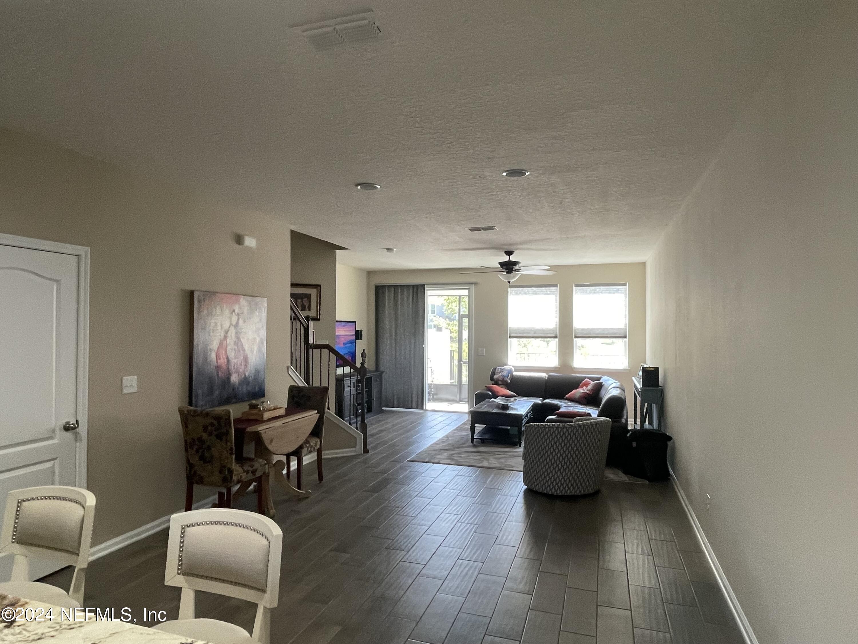 122 SERVIA Drive