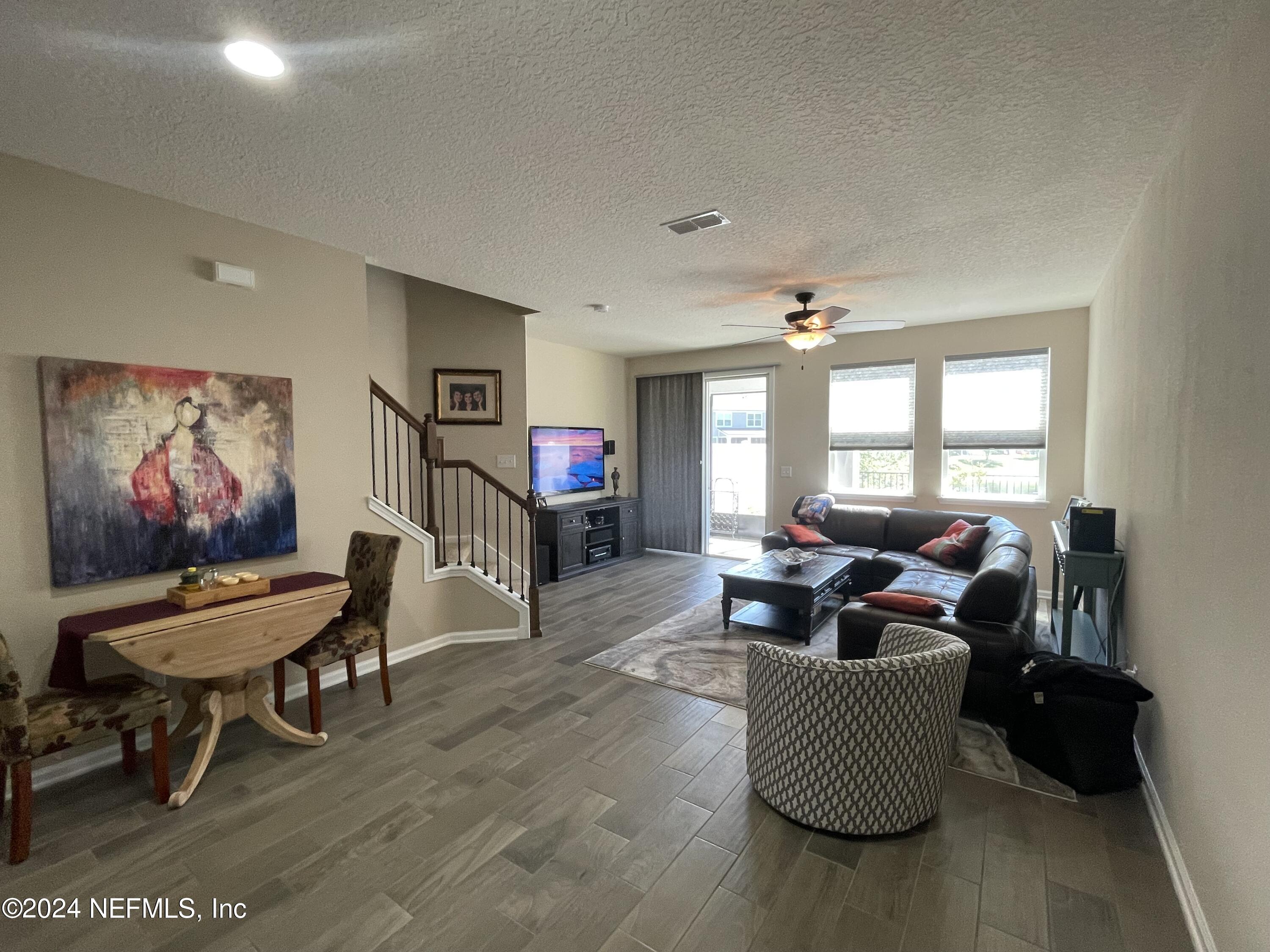122 SERVIA Drive
