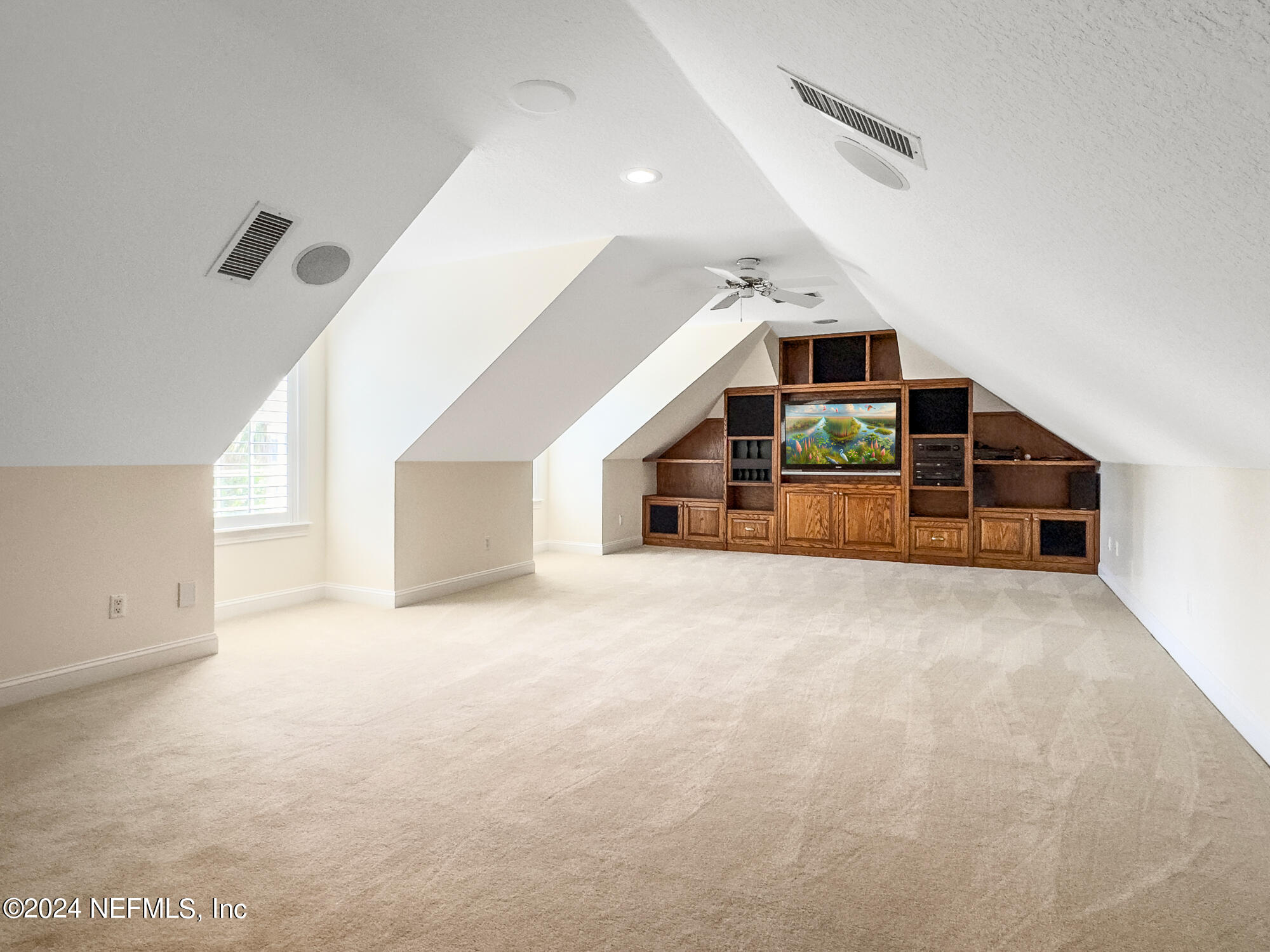 204 NORTH WIND Court