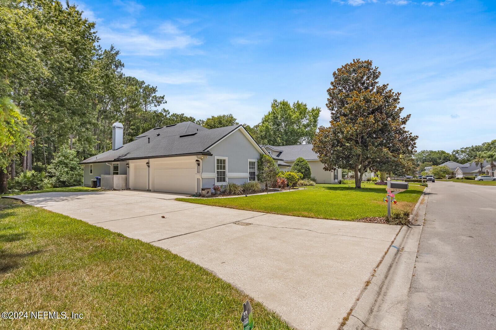 193 STRAWBERRY Lane