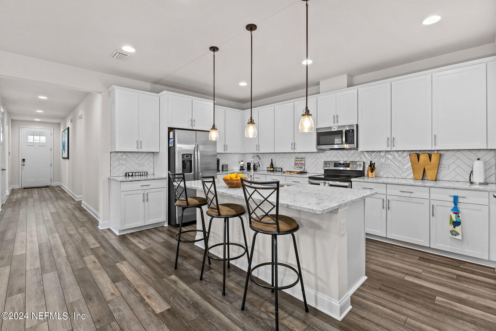 3524 BRADLEY CREEK Parkway