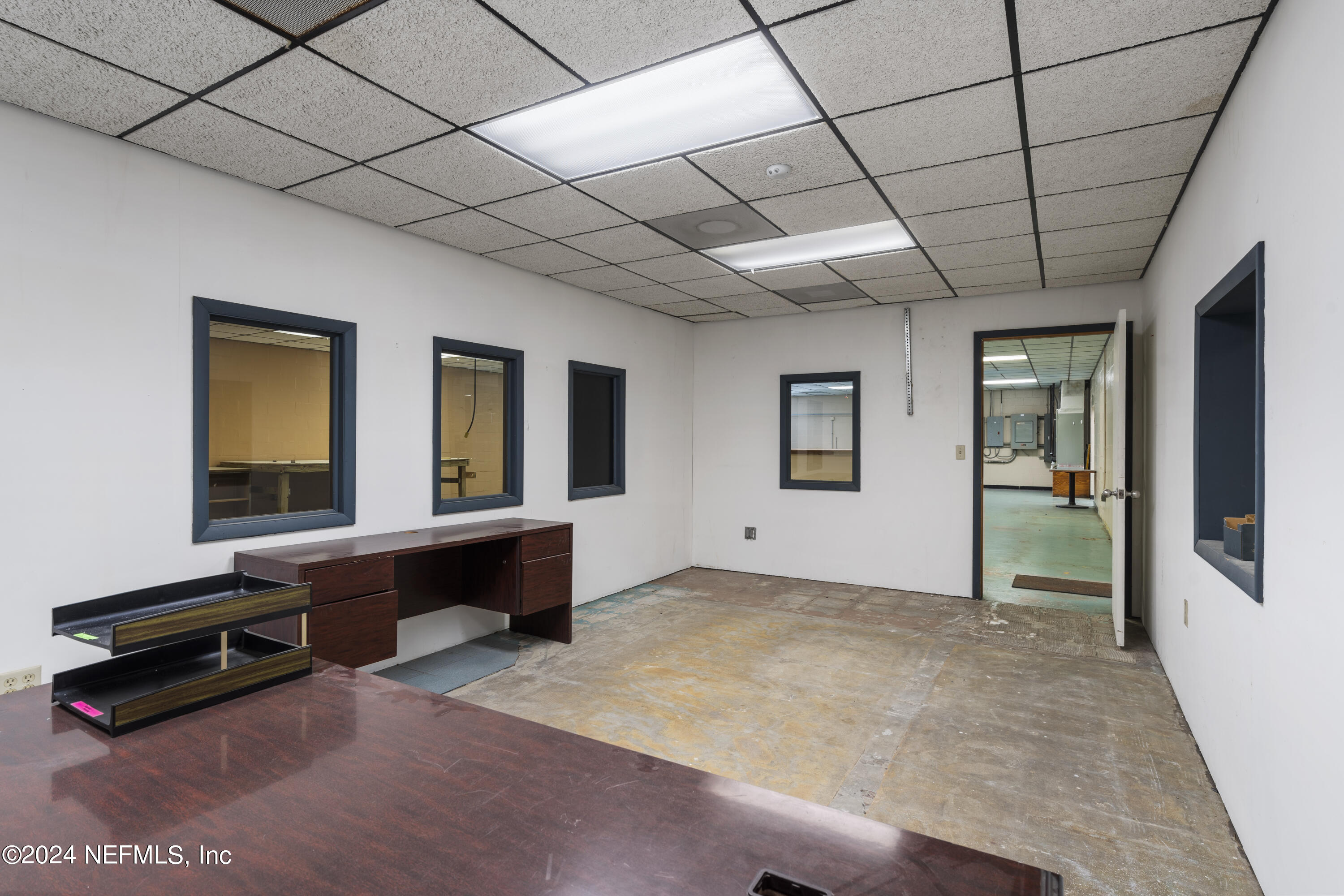 9840 INTERSTATE CENTER Drive