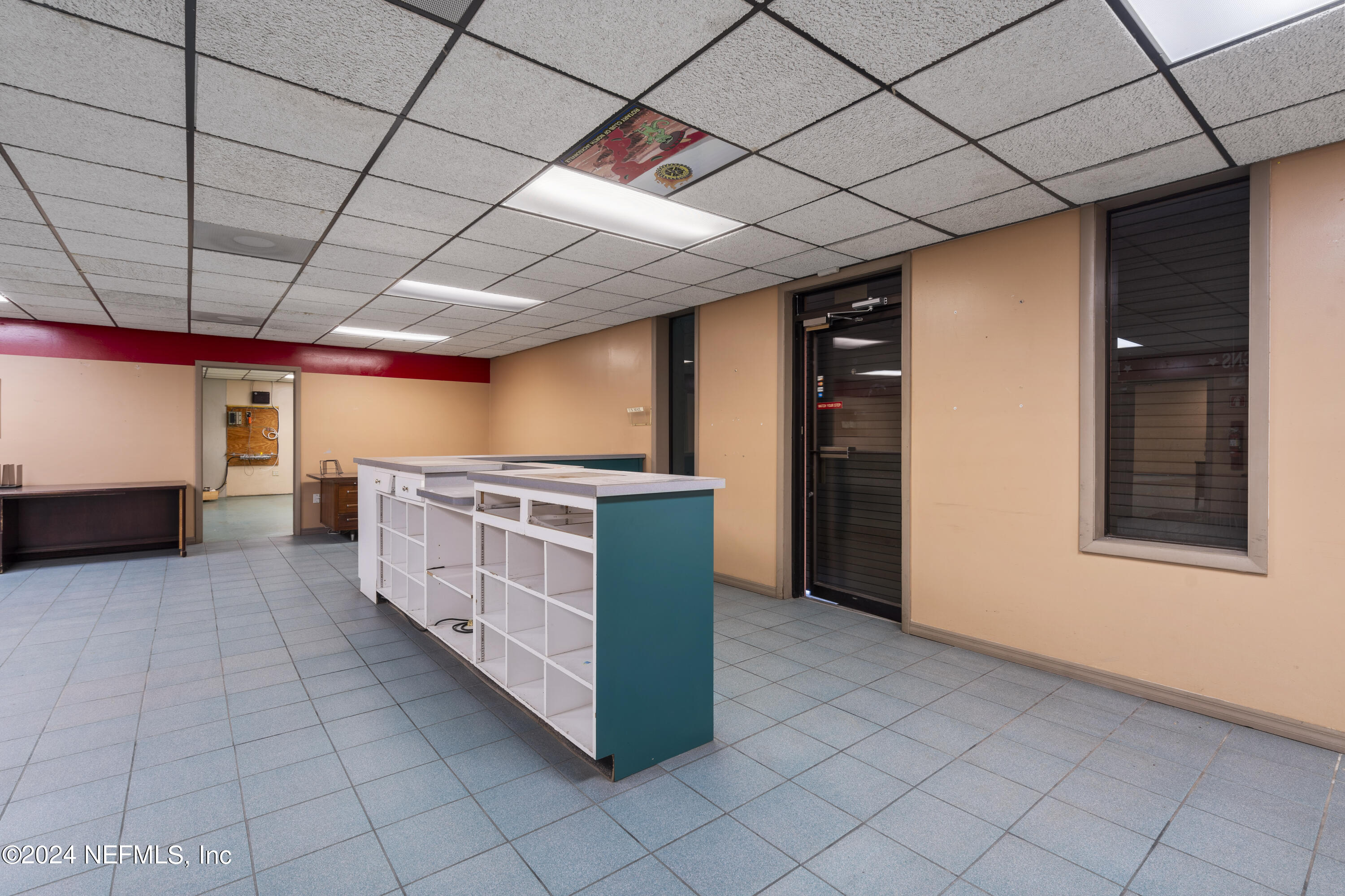 9840 INTERSTATE CENTER Drive