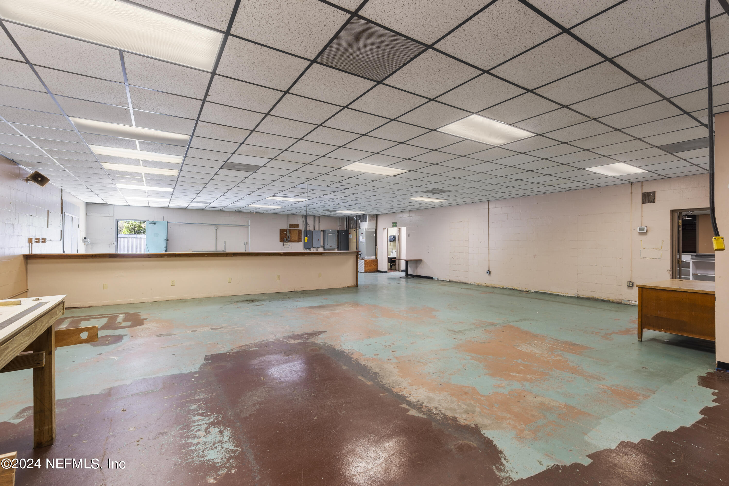 9840 INTERSTATE CENTER Drive