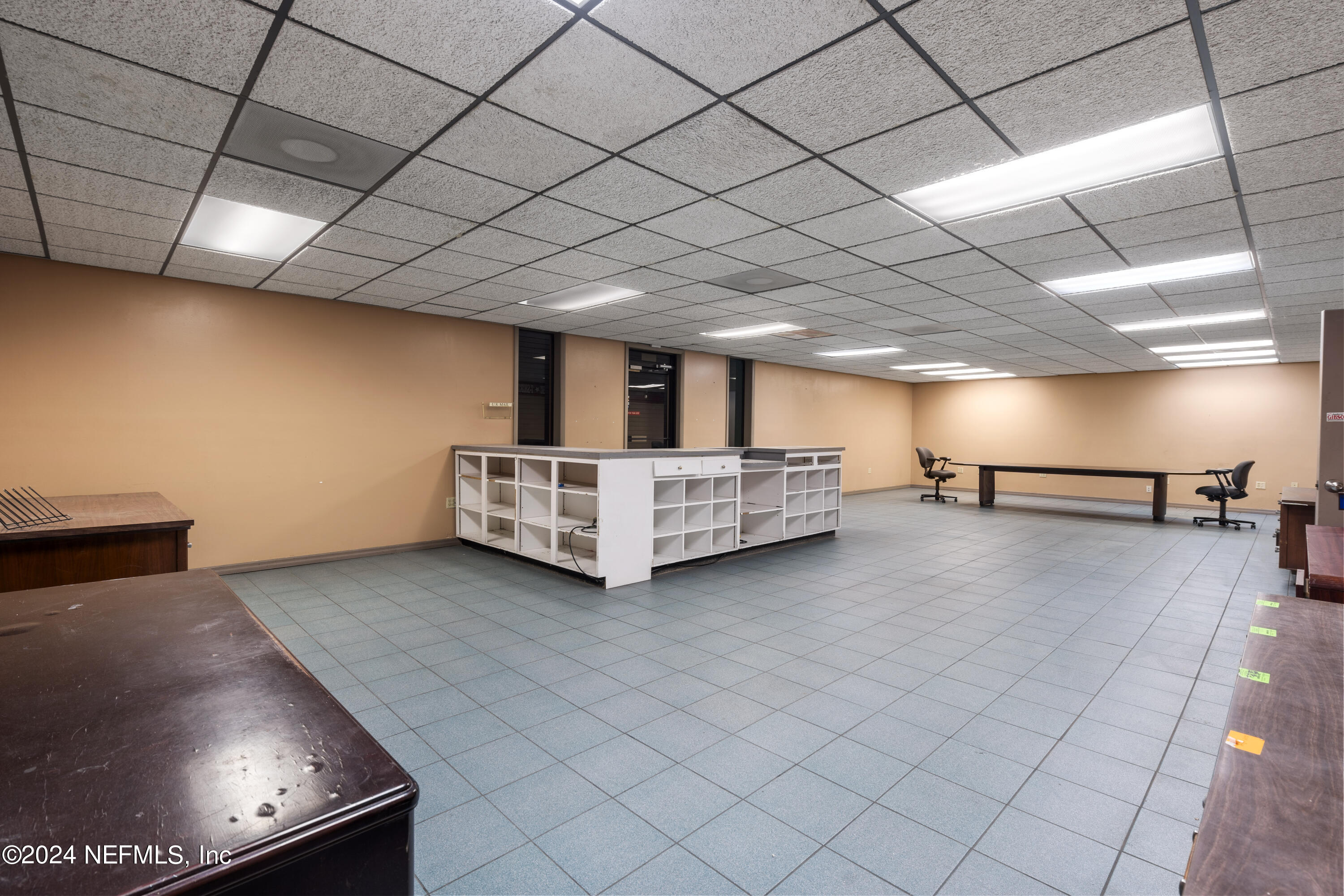 9840 INTERSTATE CENTER Drive