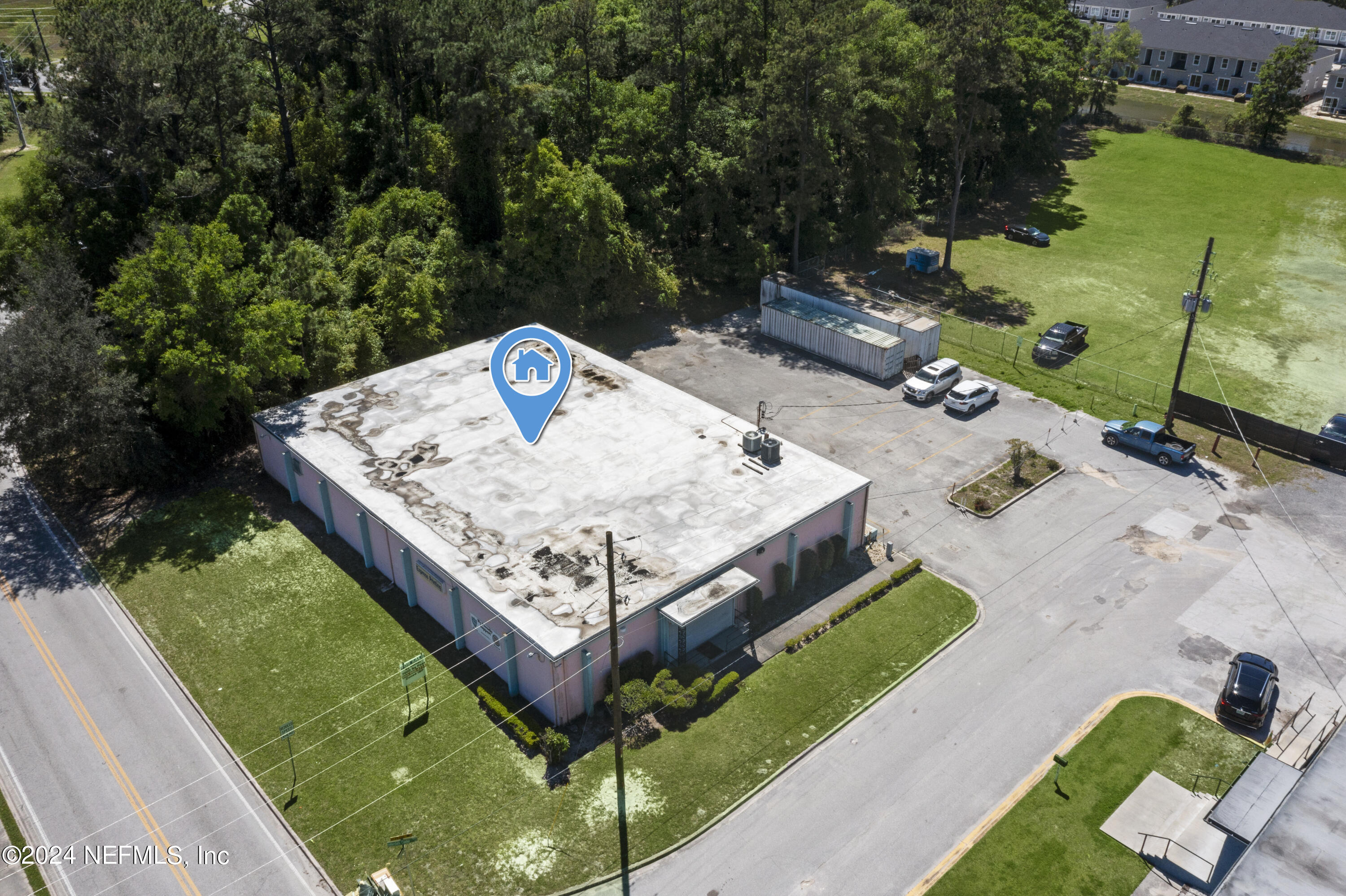 9840 INTERSTATE CENTER Drive